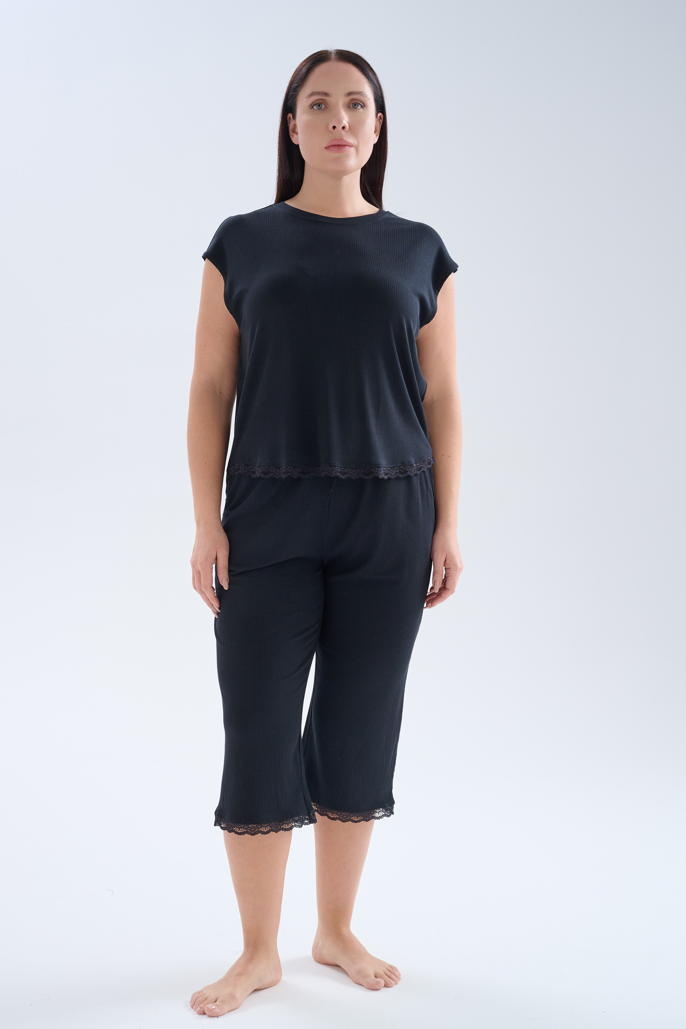 Kadın Plus Size Modal Kaşkorse Kolsuz Kapri Pijama Takımı