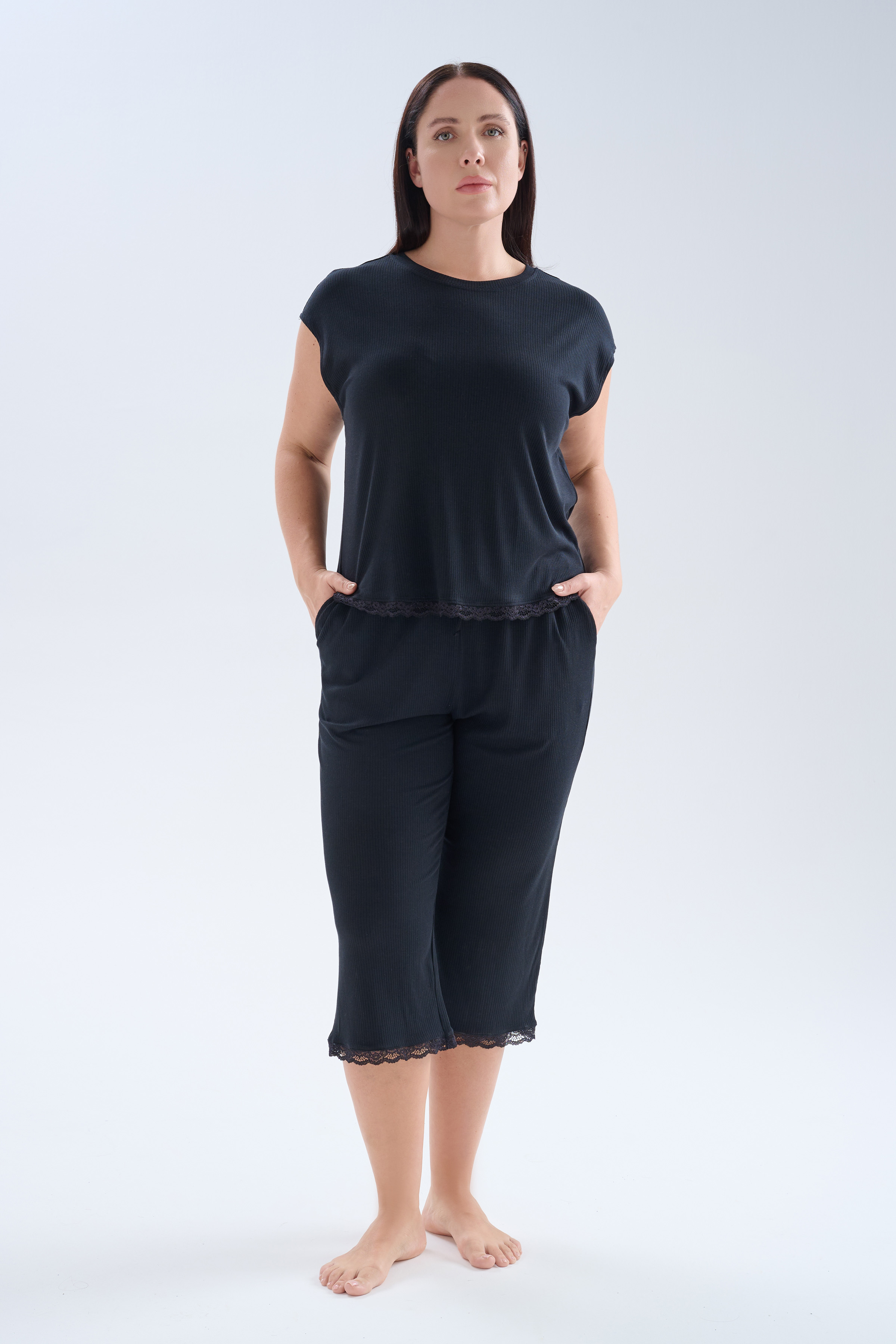 Kadın Plus Size Modal Kaşkorse Kolsuz Kapri Pijama Takımı