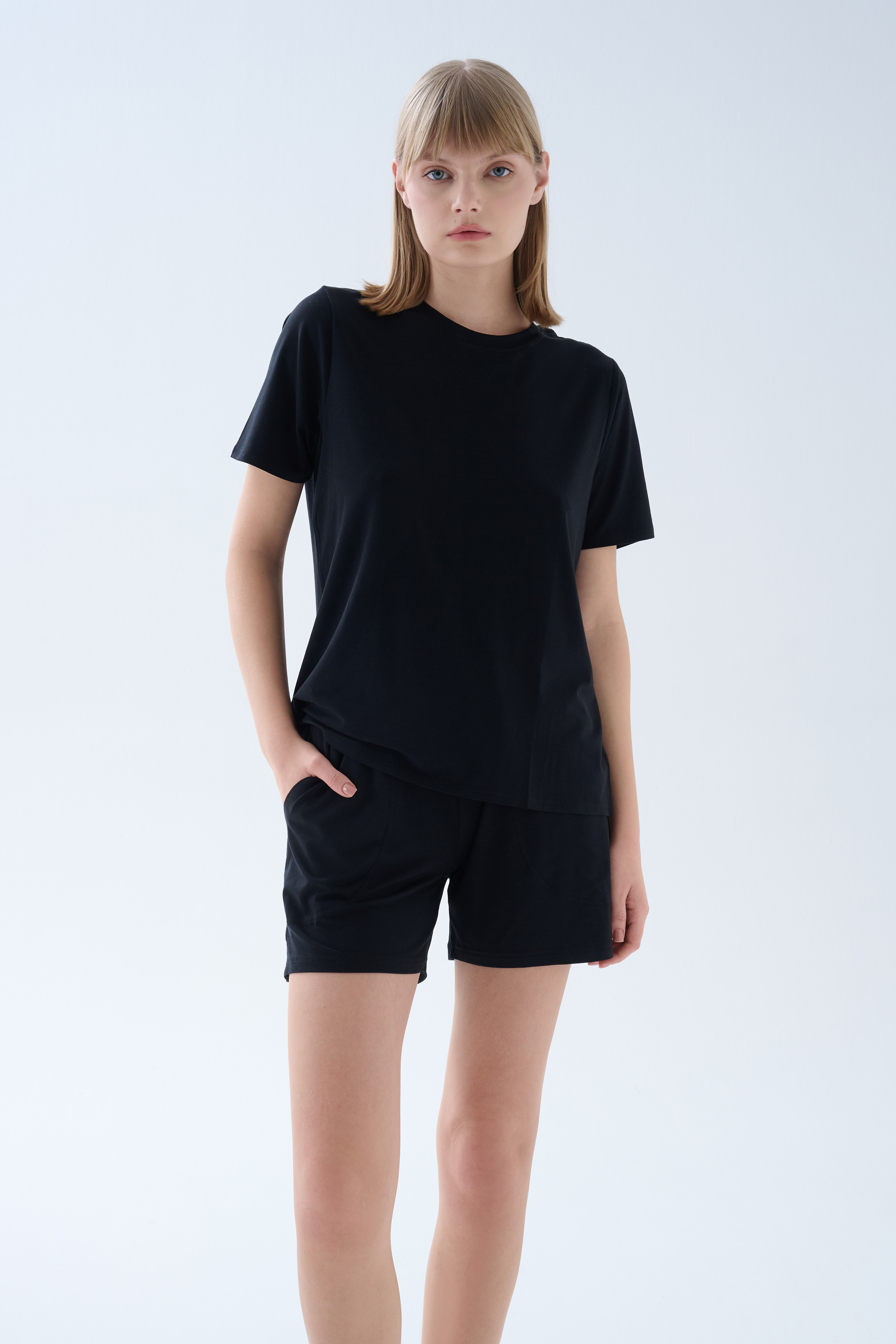 Kadın Modal Kısa Kollu Bisiklet Yaka T-shirt