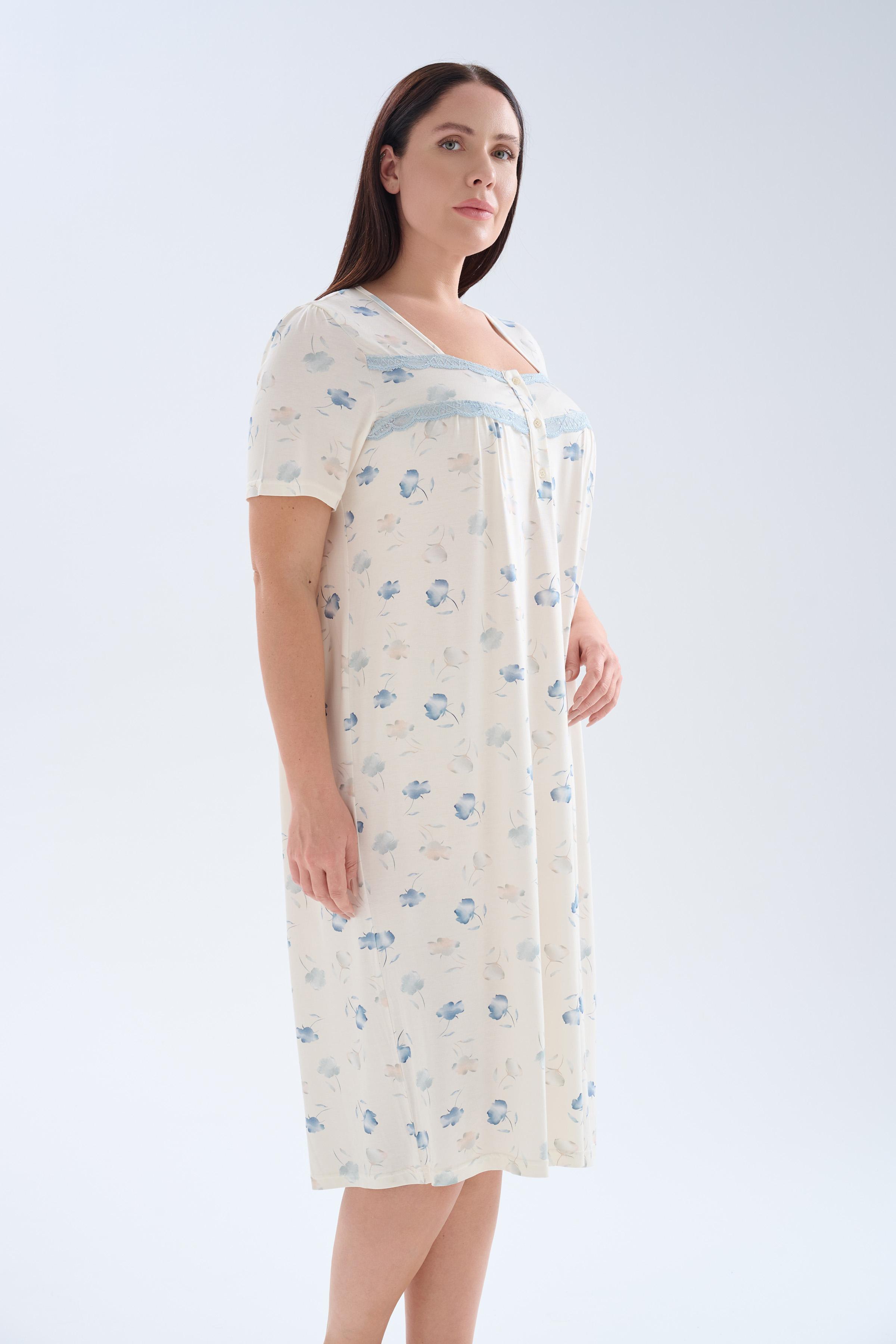 Kadın Plus Size Viskoz Kısa Kollu Patlı Gecelik