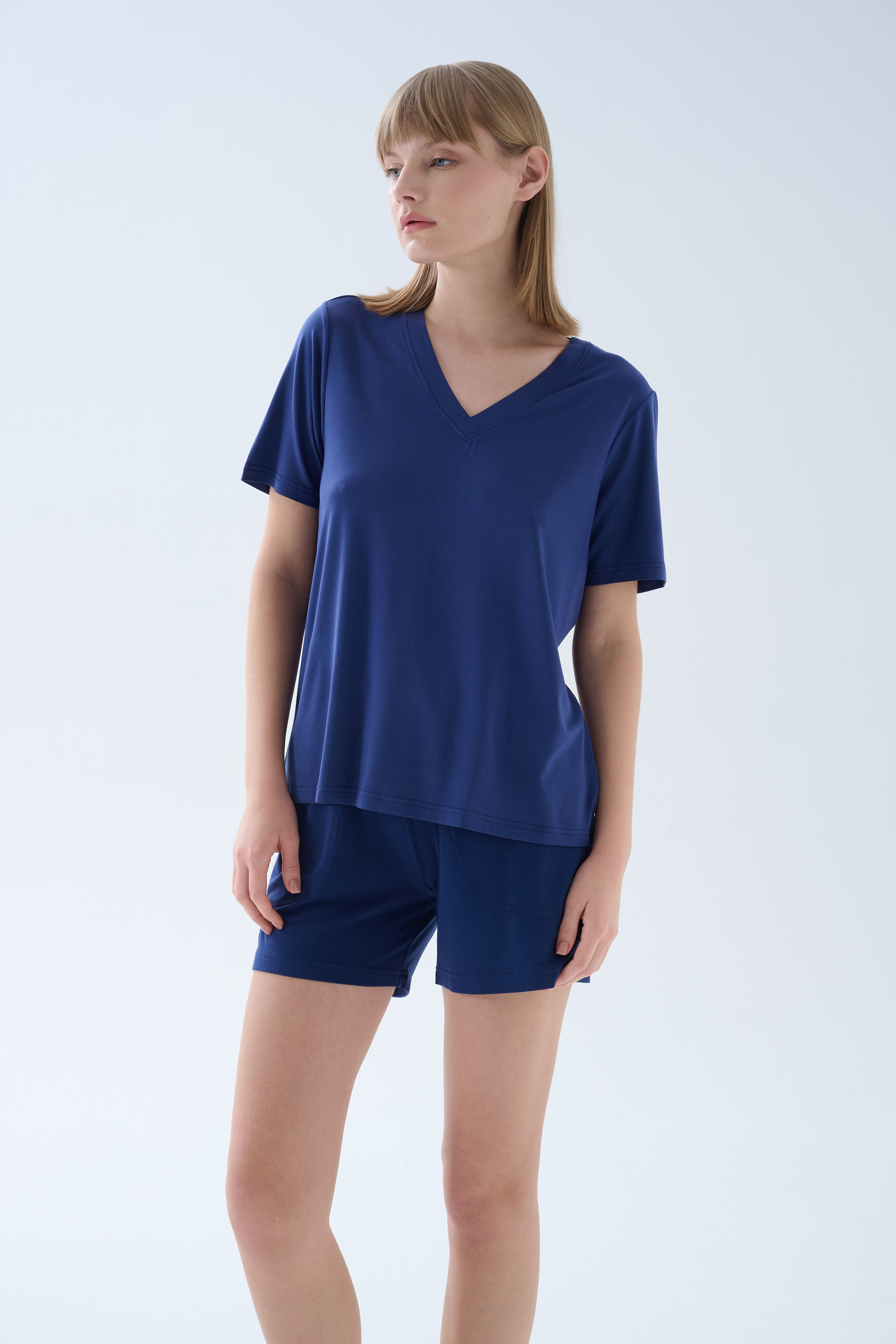 Kadın Modal Kısa Kollu V Yaka T-shirt