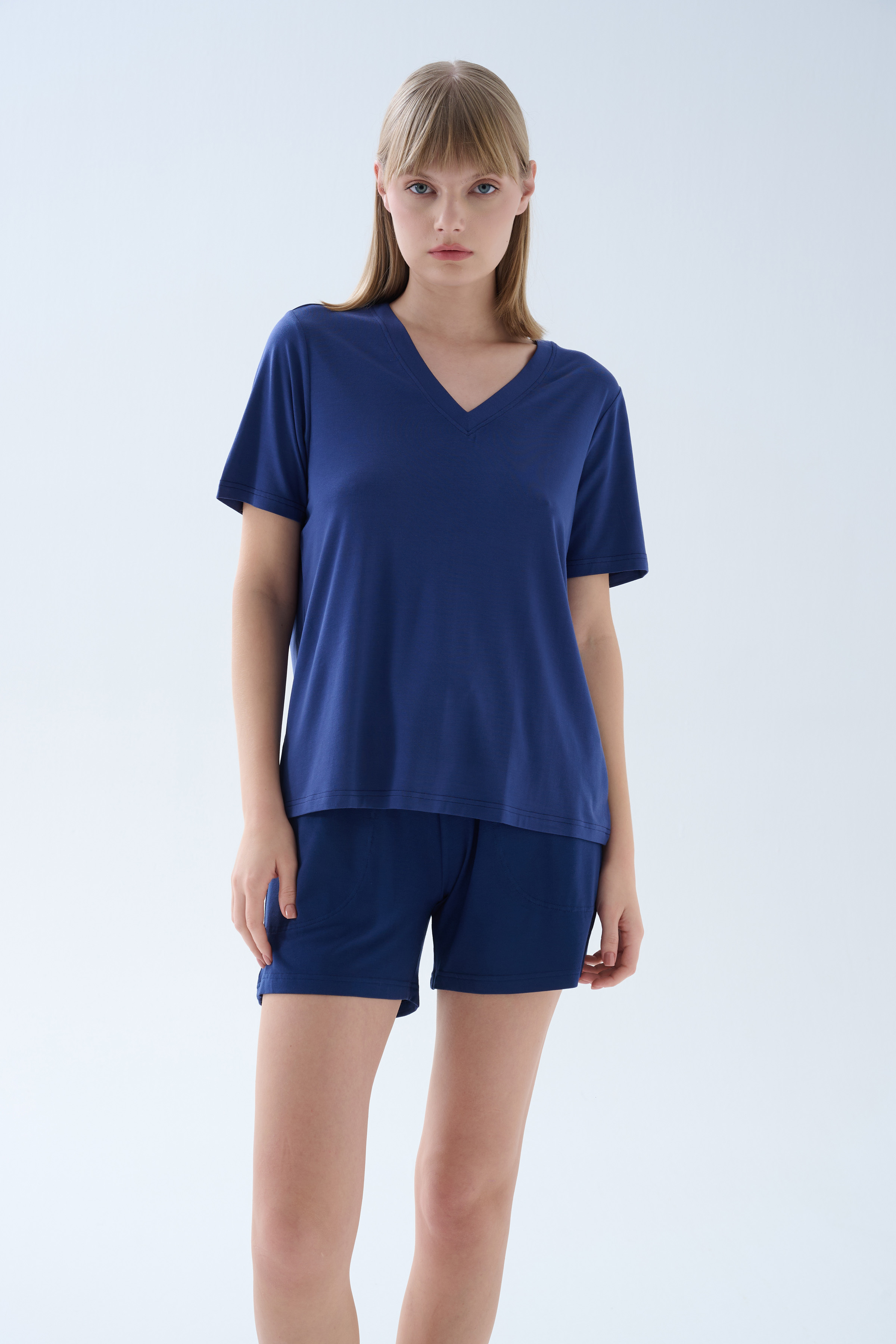 Kadın Modal Kısa Kollu V Yaka T-shirt