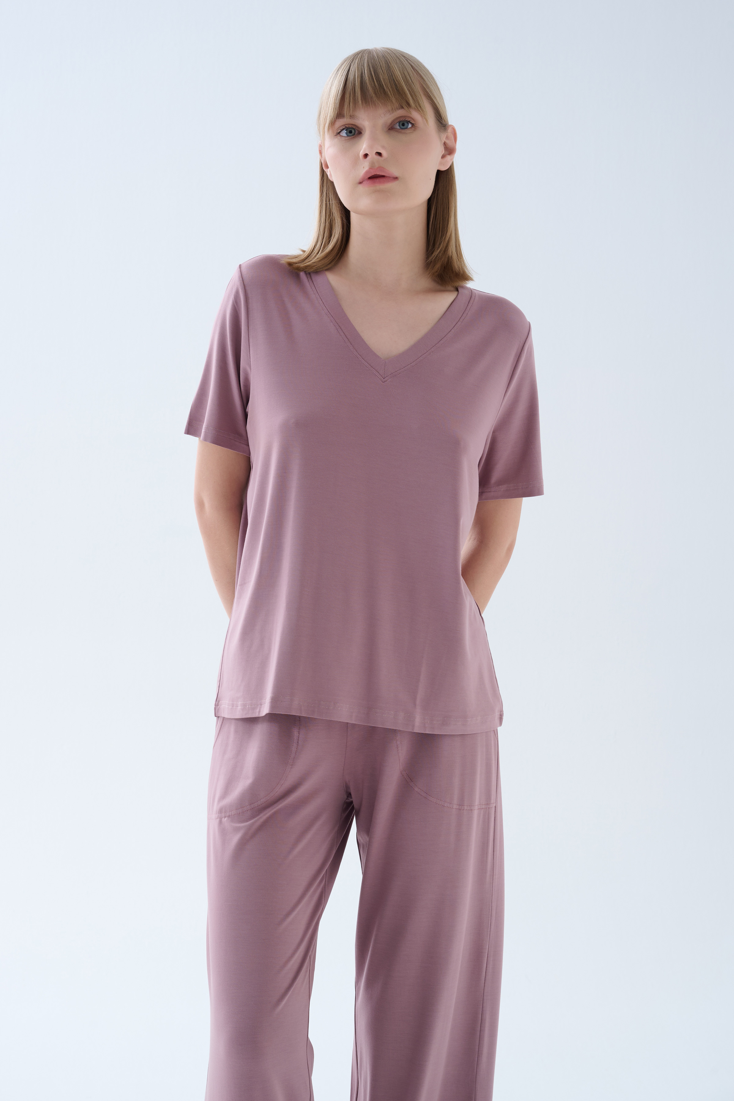 Kadın Modal Kısa Kollu V Yaka T-shirt