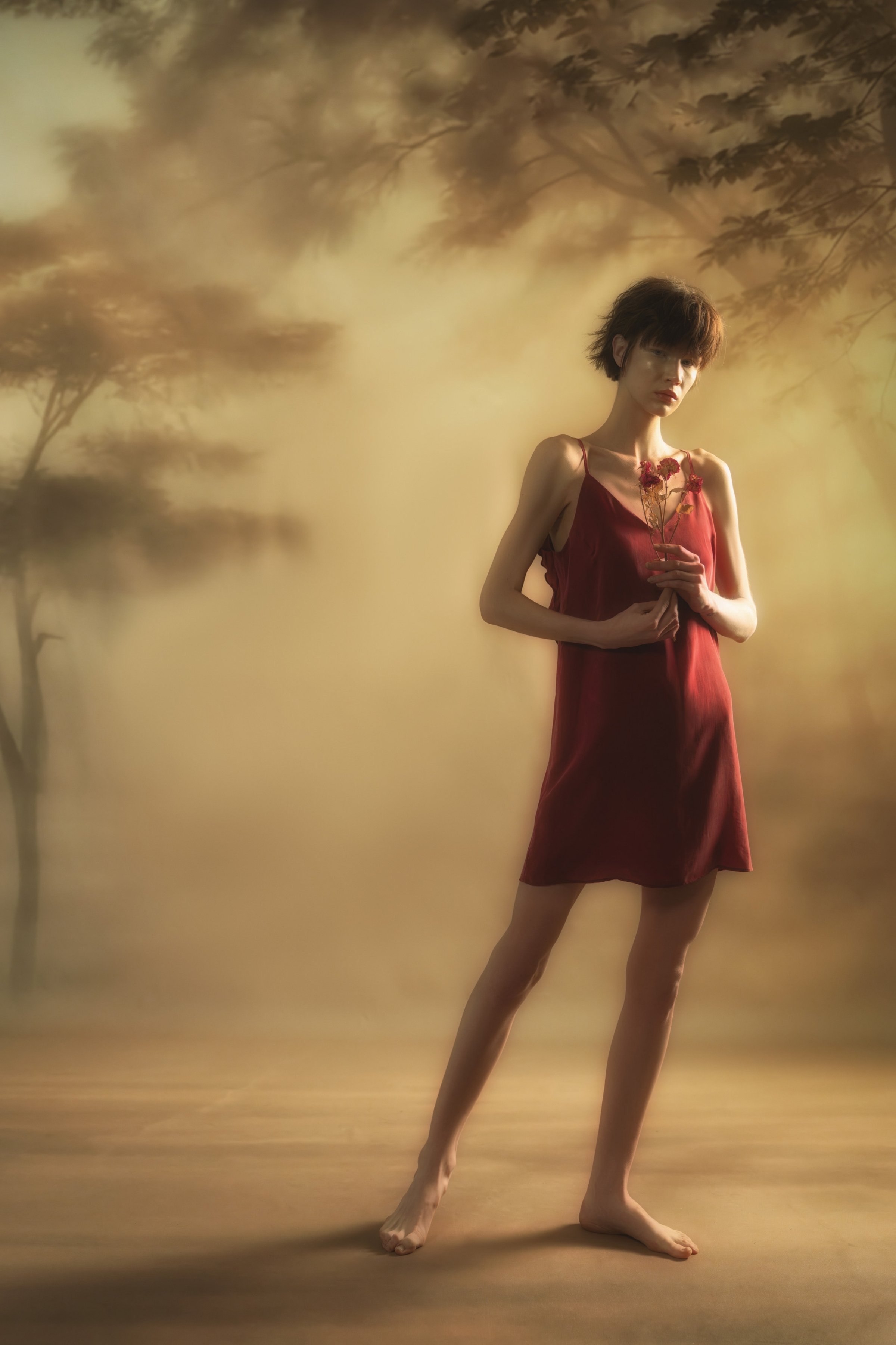 Kadın Vegan Dokuma İp Askılı V Yaka Volan Detaylı Elbise