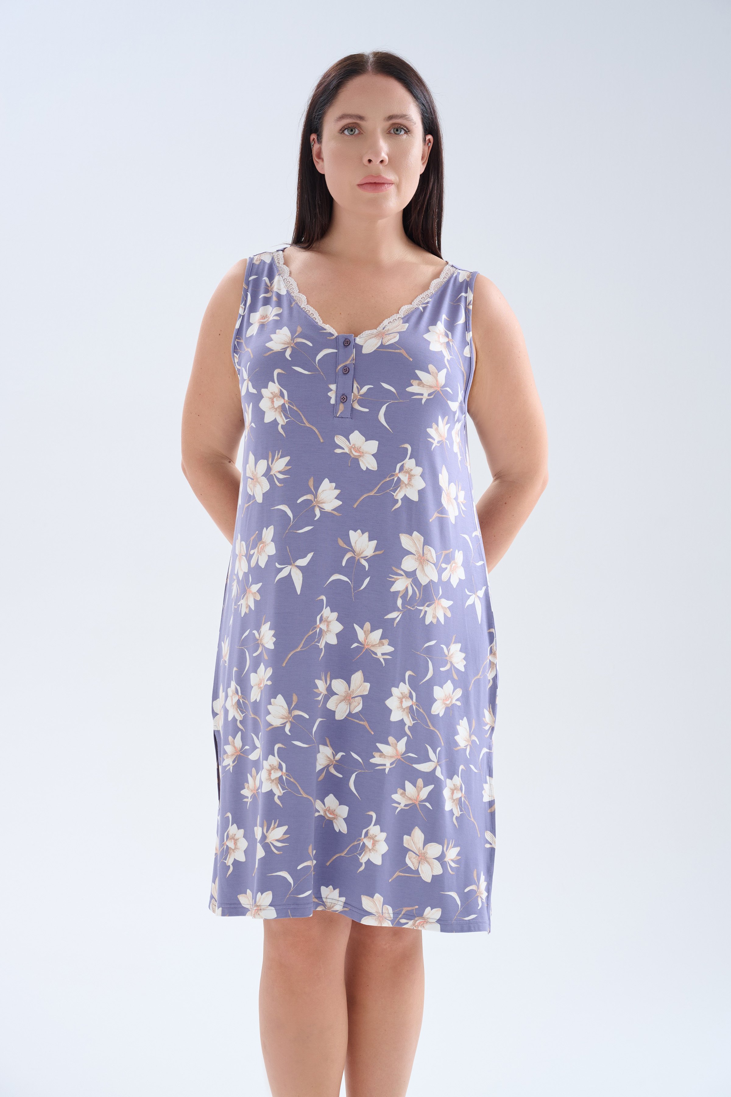 Kadın Plus Size Viskoz Kolsuz Dantelli V Yaka Gecelik