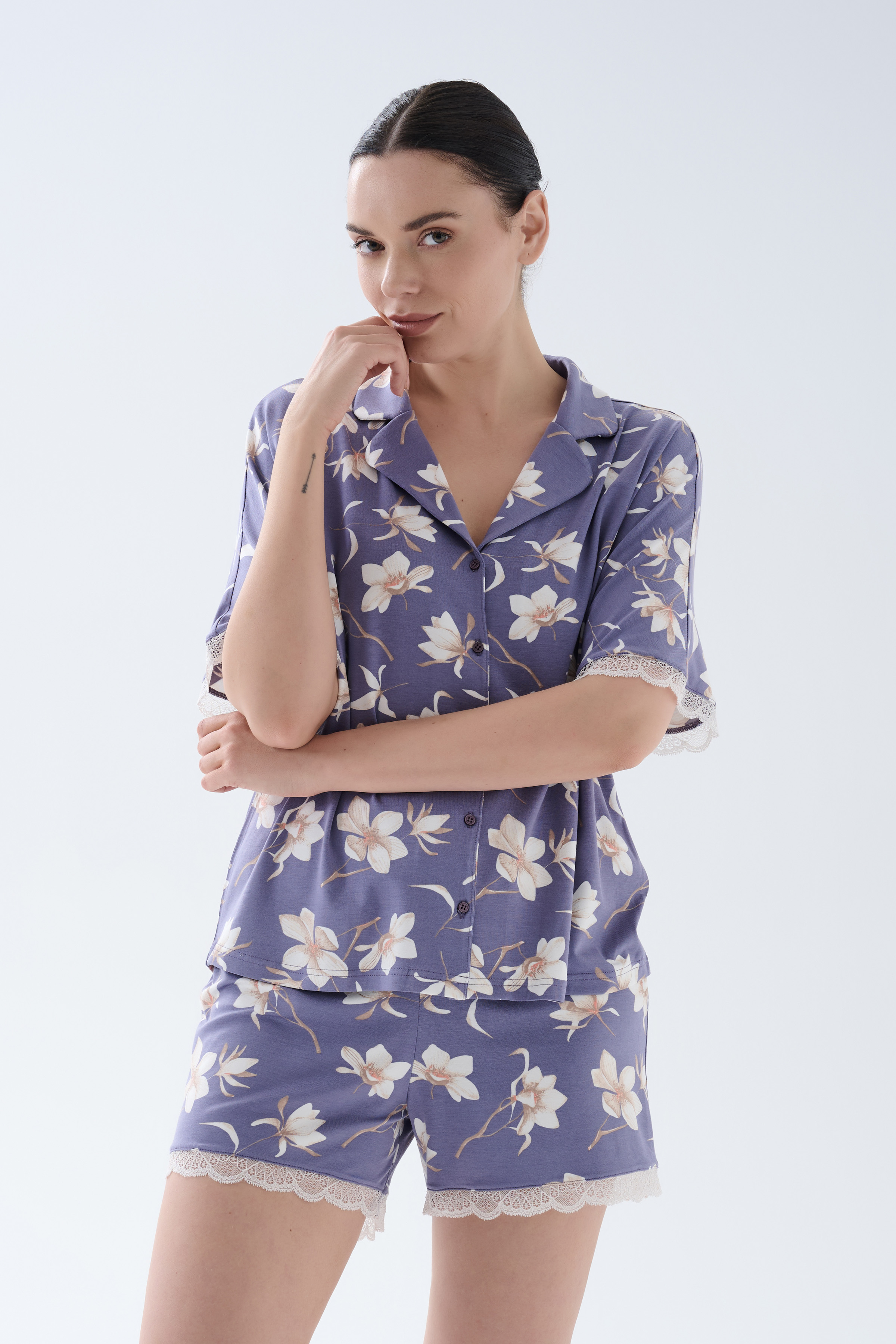 Kadın Viskoz Kısa Kollu Dantel Detaylı Gömlek Pijama Üstü