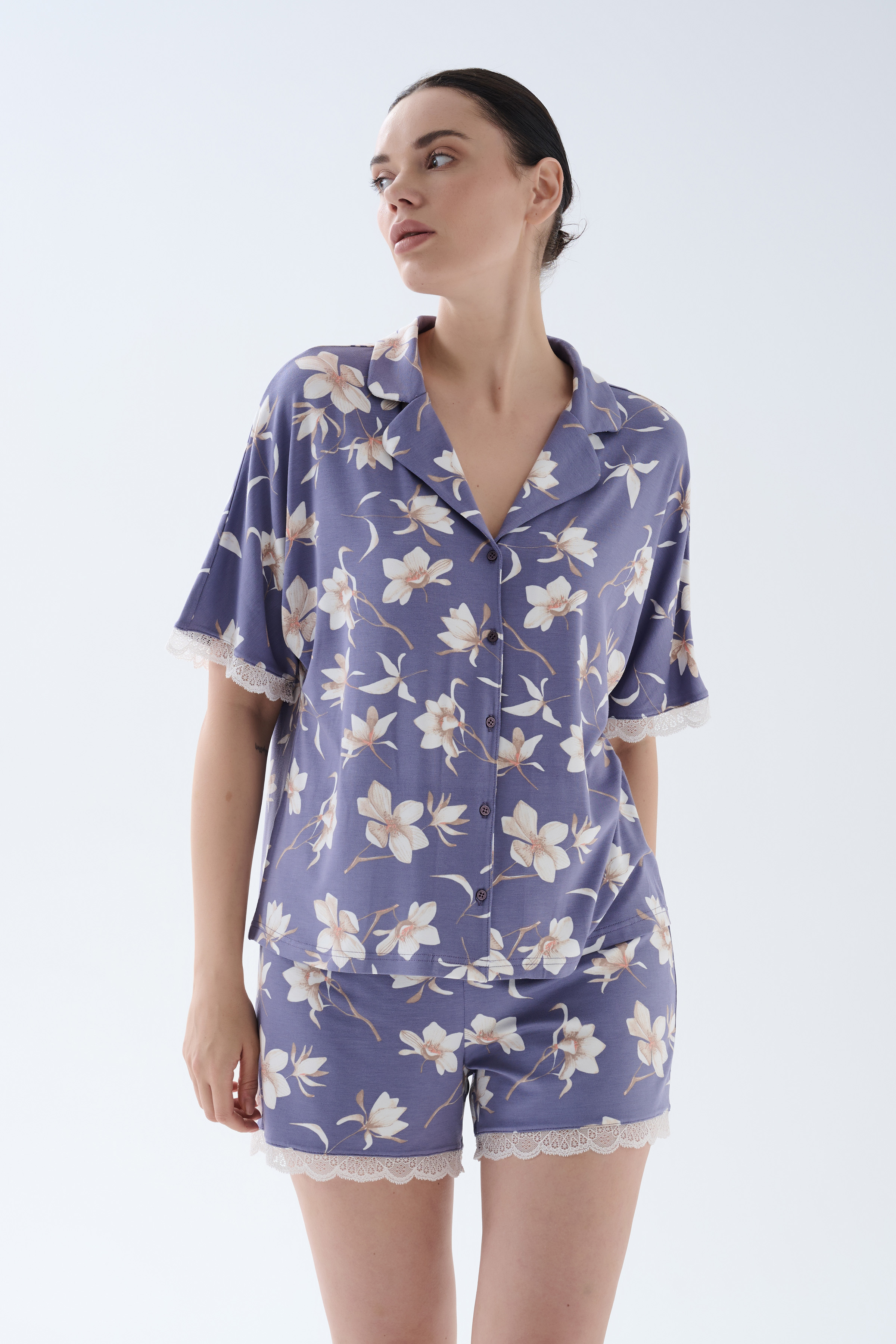 Kadın Viskoz Kısa Kollu Dantel Detaylı Gömlek Pijama Üstü