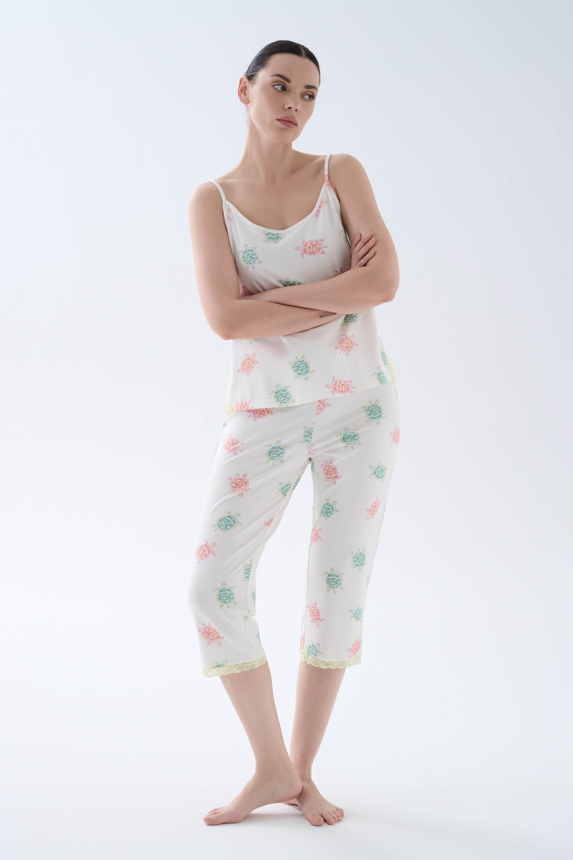 Kadın Pamuklu Dantelli Kapri Pijama Altı	