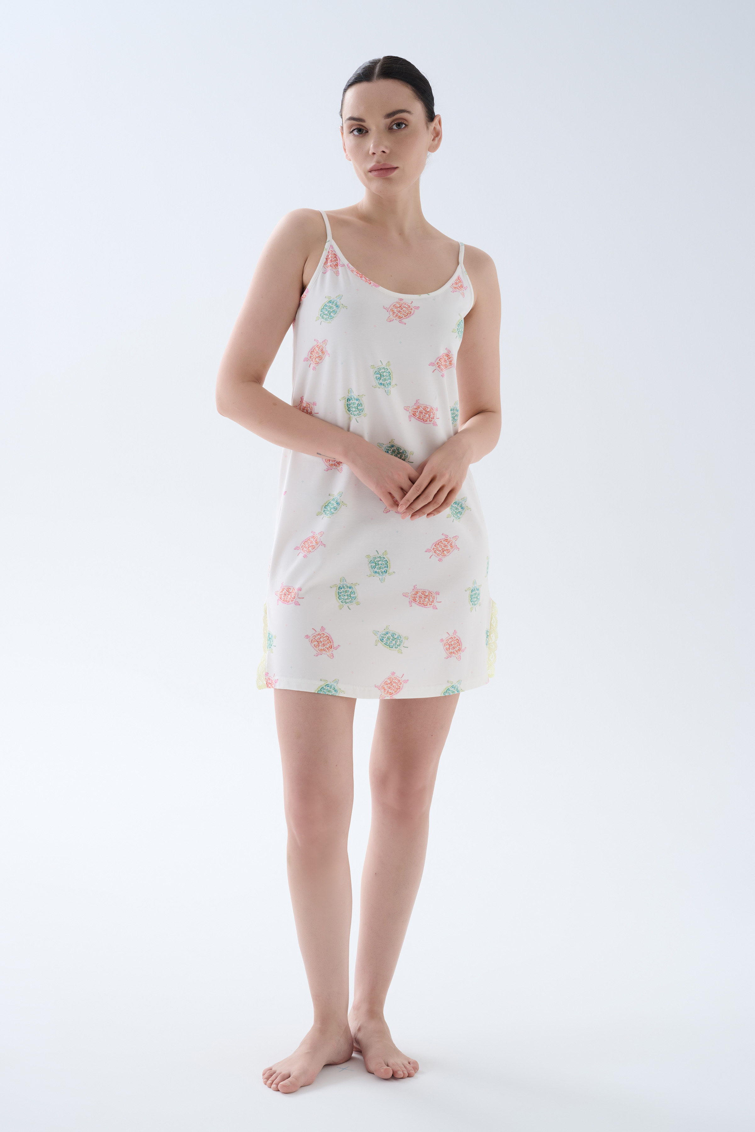 Kadın Pamuklu Ayarlanır İp Askılı Dantelli Gecelik