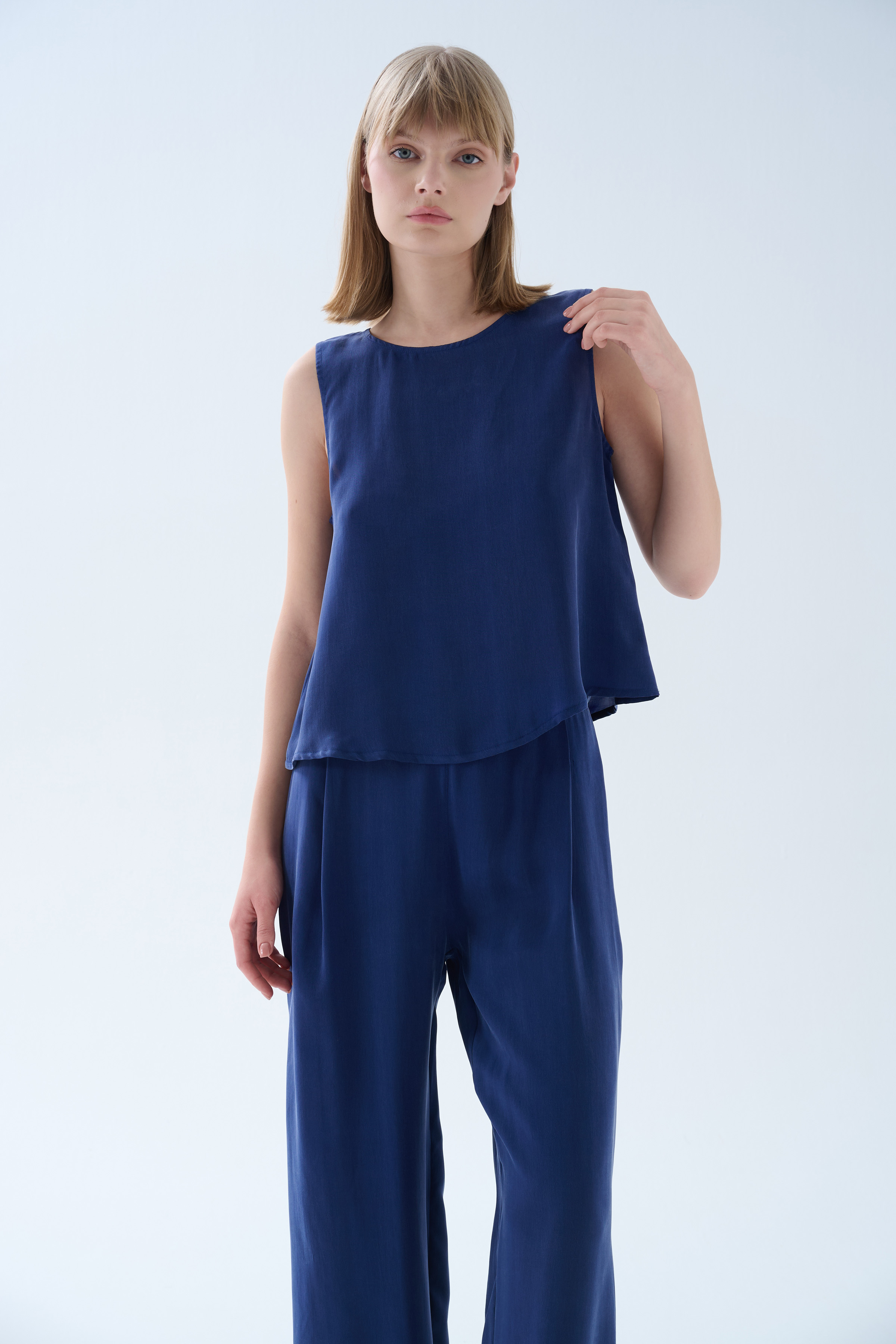 Kadın Vegan Dokuma Kalın Askılı Atlet