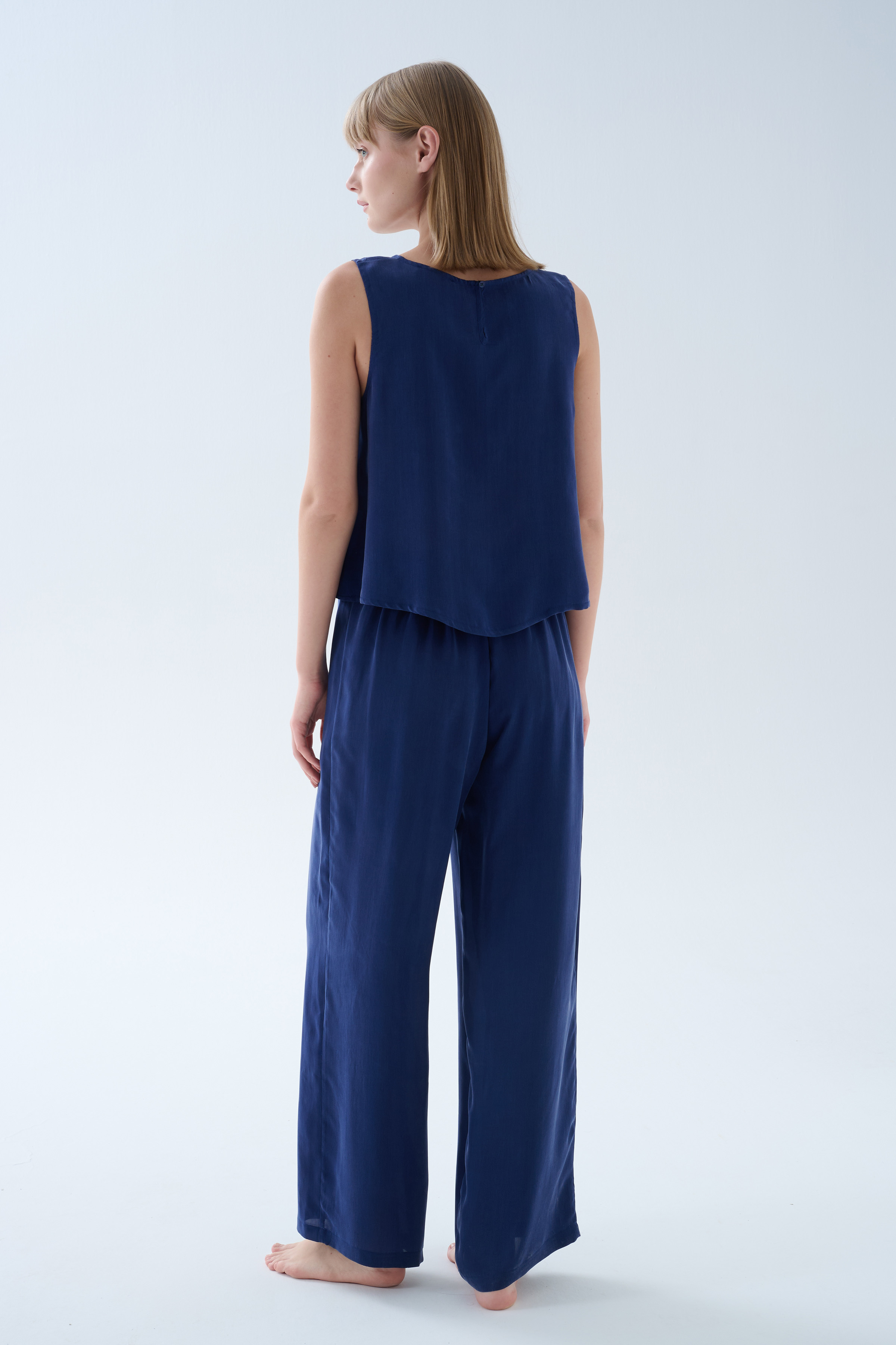 Kadın Vegan Dokuma Pili Detaylı Pantolon