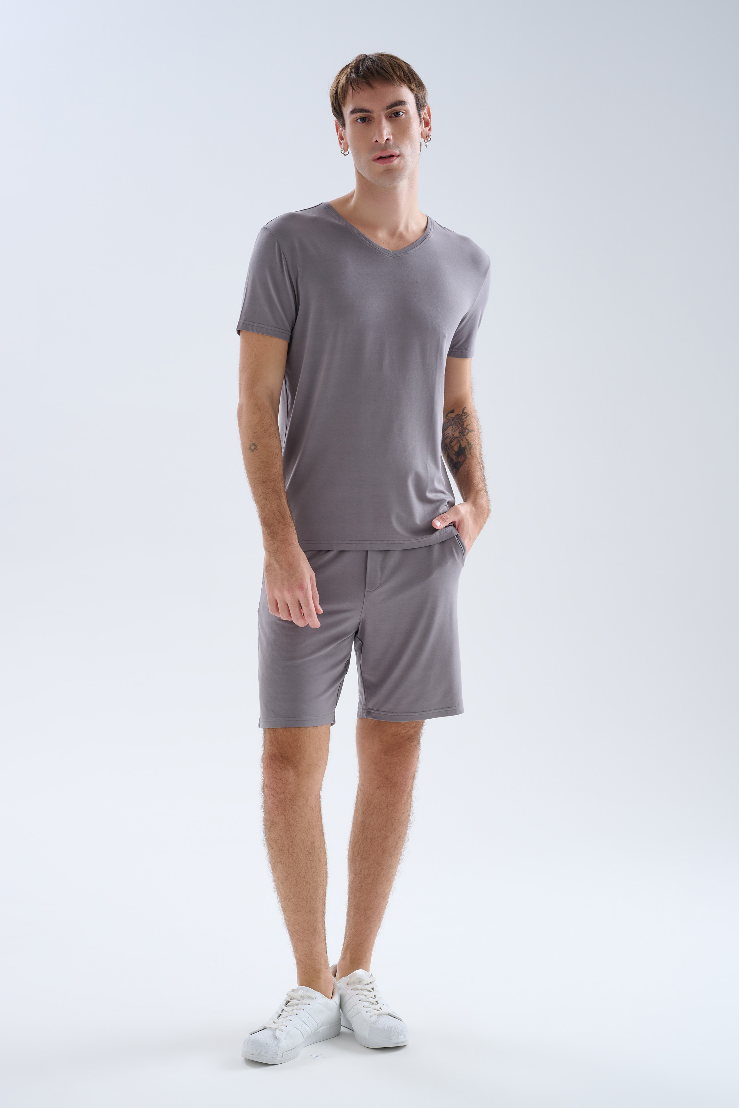 Erkek Modal V Yaka Kısa Kollu T-shirt