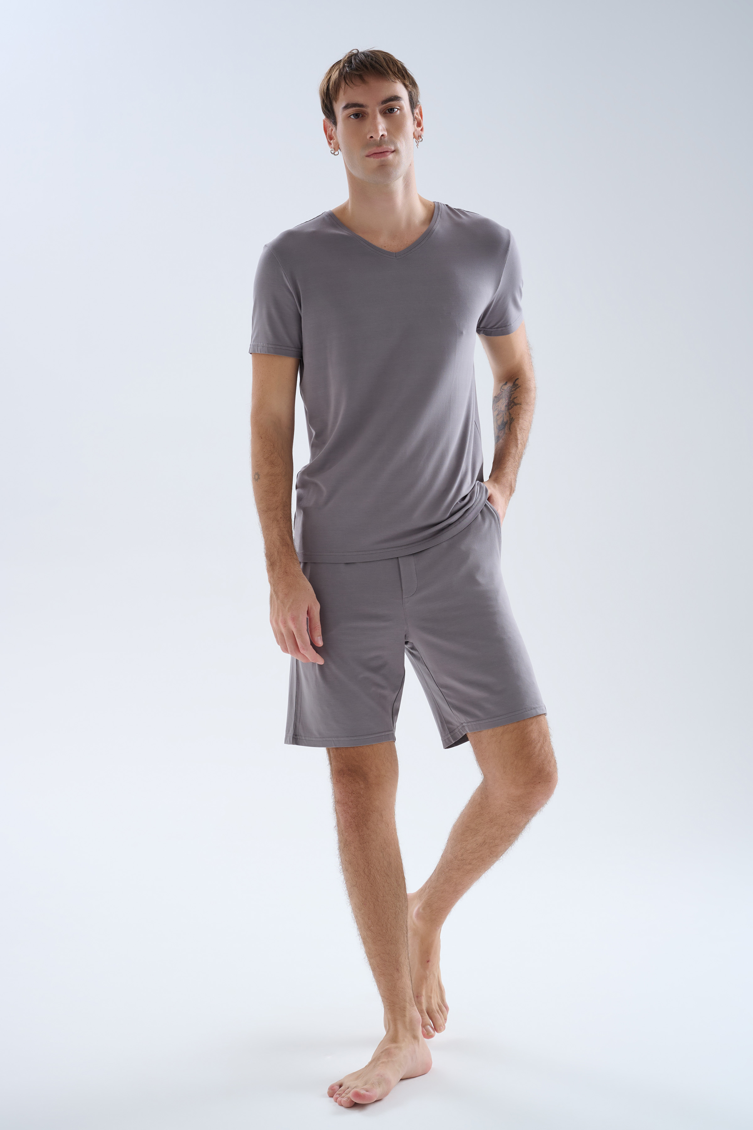 Erkek Modal V Yaka Kısa Kollu T-shirt