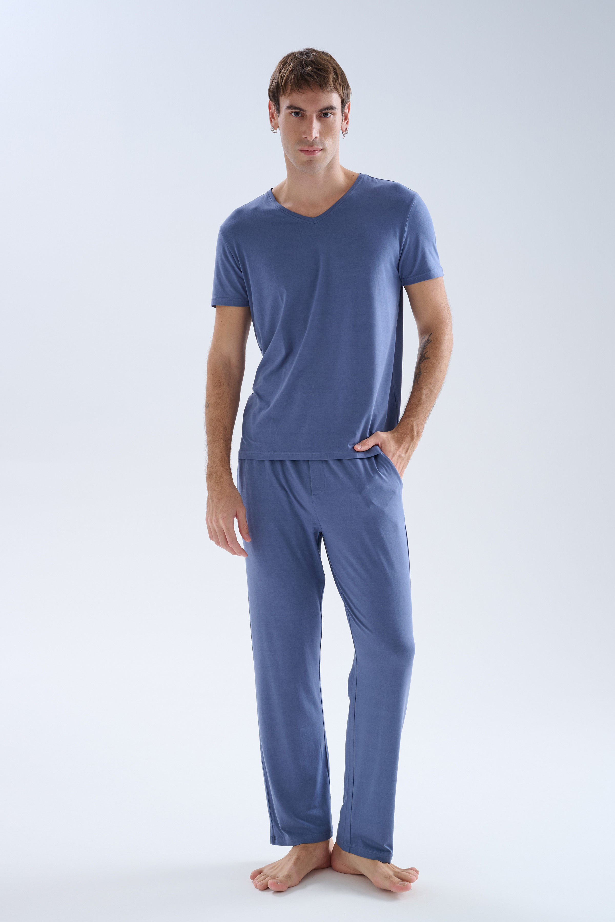 Erkek Modal V Yaka Kısa Kollu T-shirt