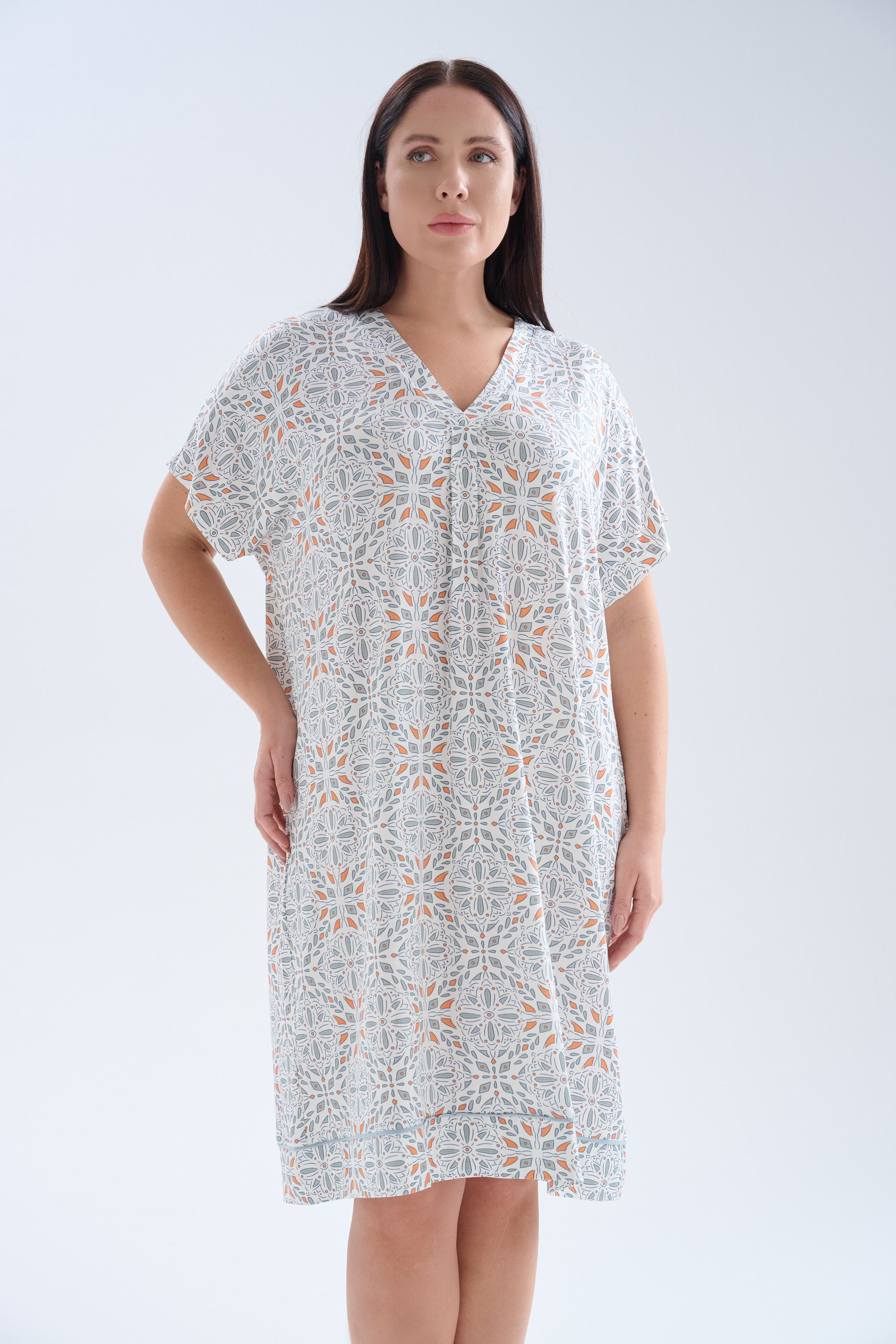 Kadın Plus Size Viskoz Kısa Kollu V Yaka Gecelik