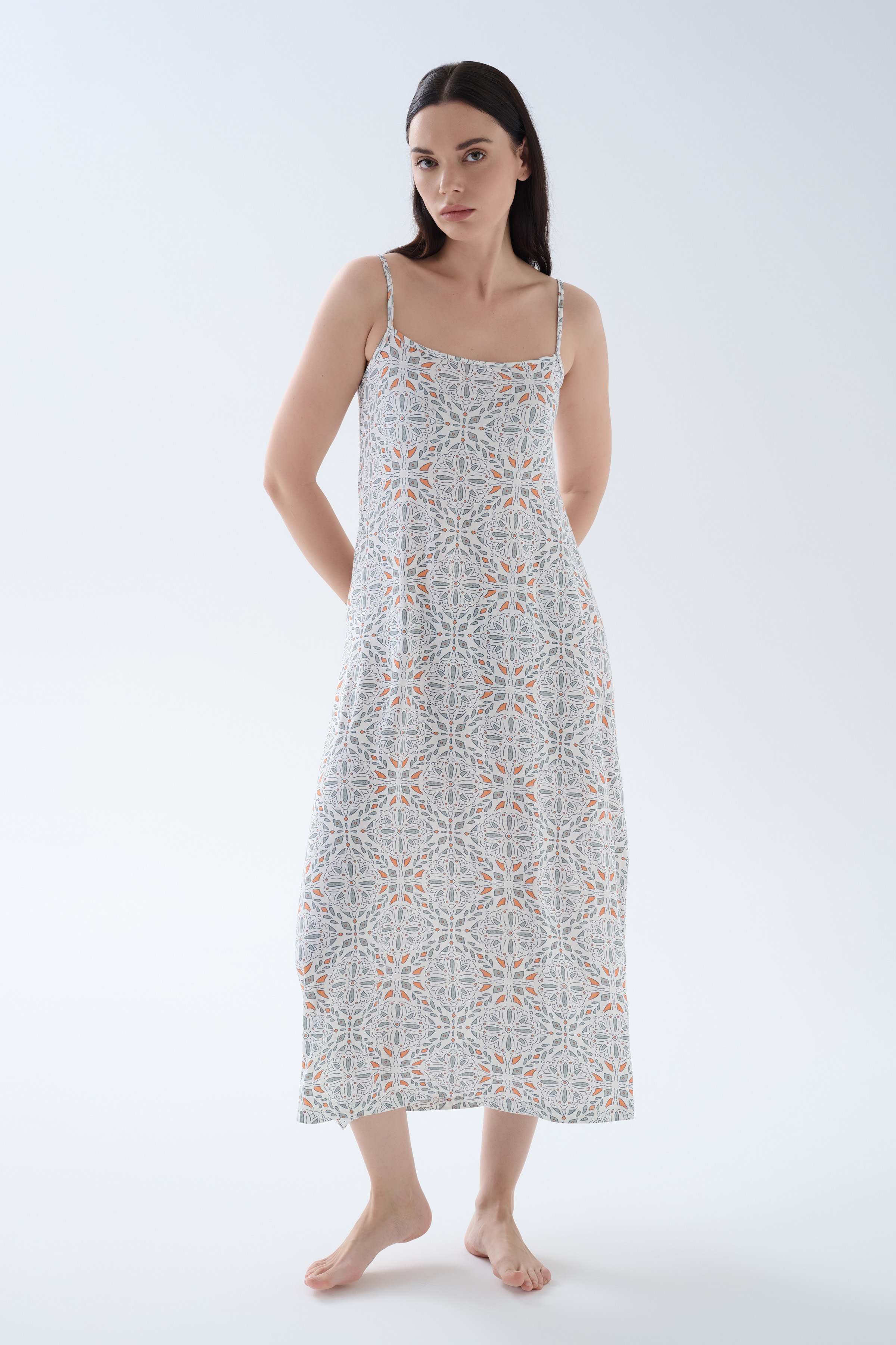 Kadın Viskoz Askılı Midi Gecelik