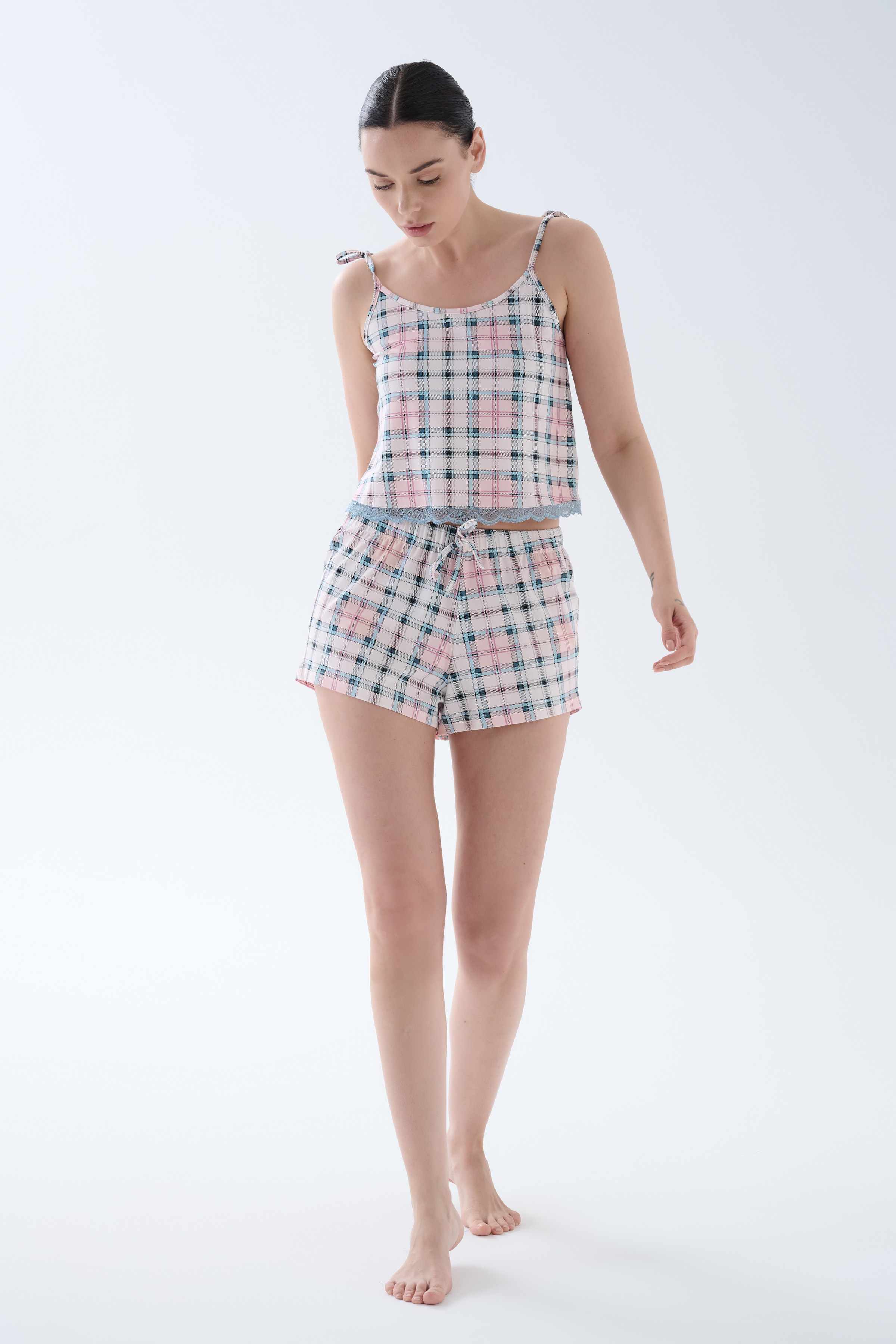 Kadın Pamuklu İp Askılı Atlet Şortlu Pijama Takımı