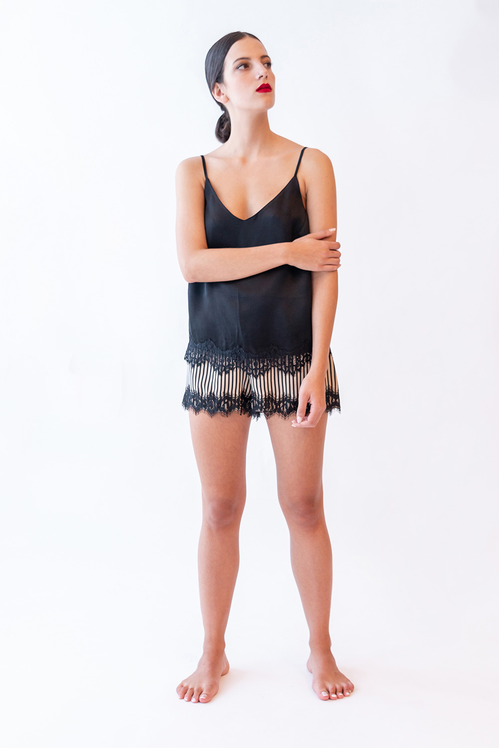 Kadın Dantel Detaylı İp Askılı Dokuma Üst