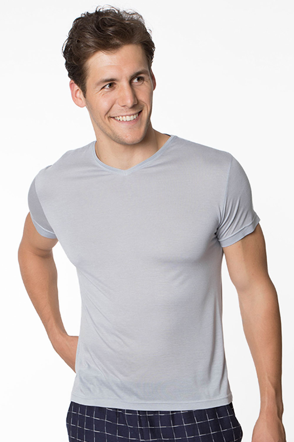 Erkek Basic Modal V Yaka Kısa Kollu T-shirt