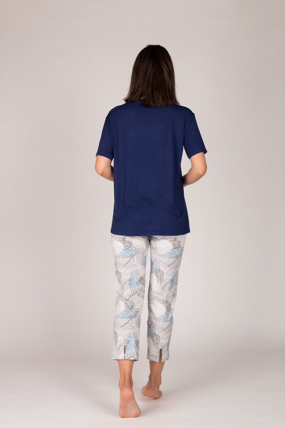 Kadın Kolsuz  Midi Pijama  Takımı