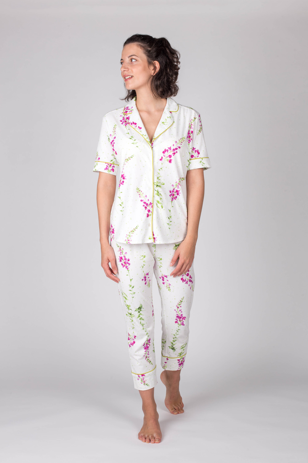 Kadın Kısa Kollu Gömlek Üstlü Midi Pijama Takımı