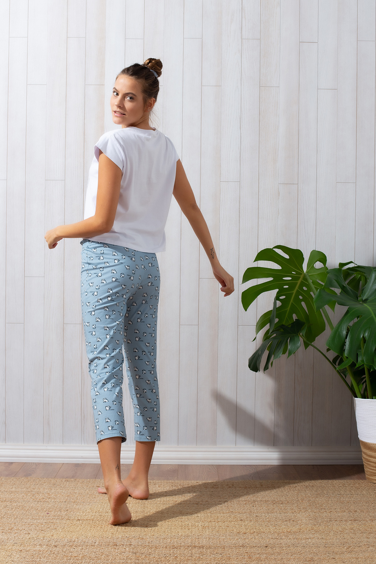 Kadın Midi Kapri Pijama Takımı