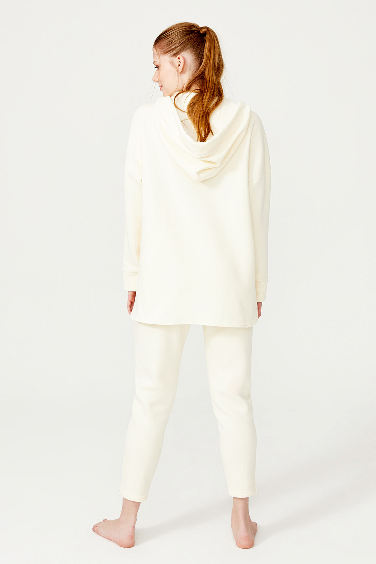 Kadın Kapşonlu Şardonlu Sweatshirt