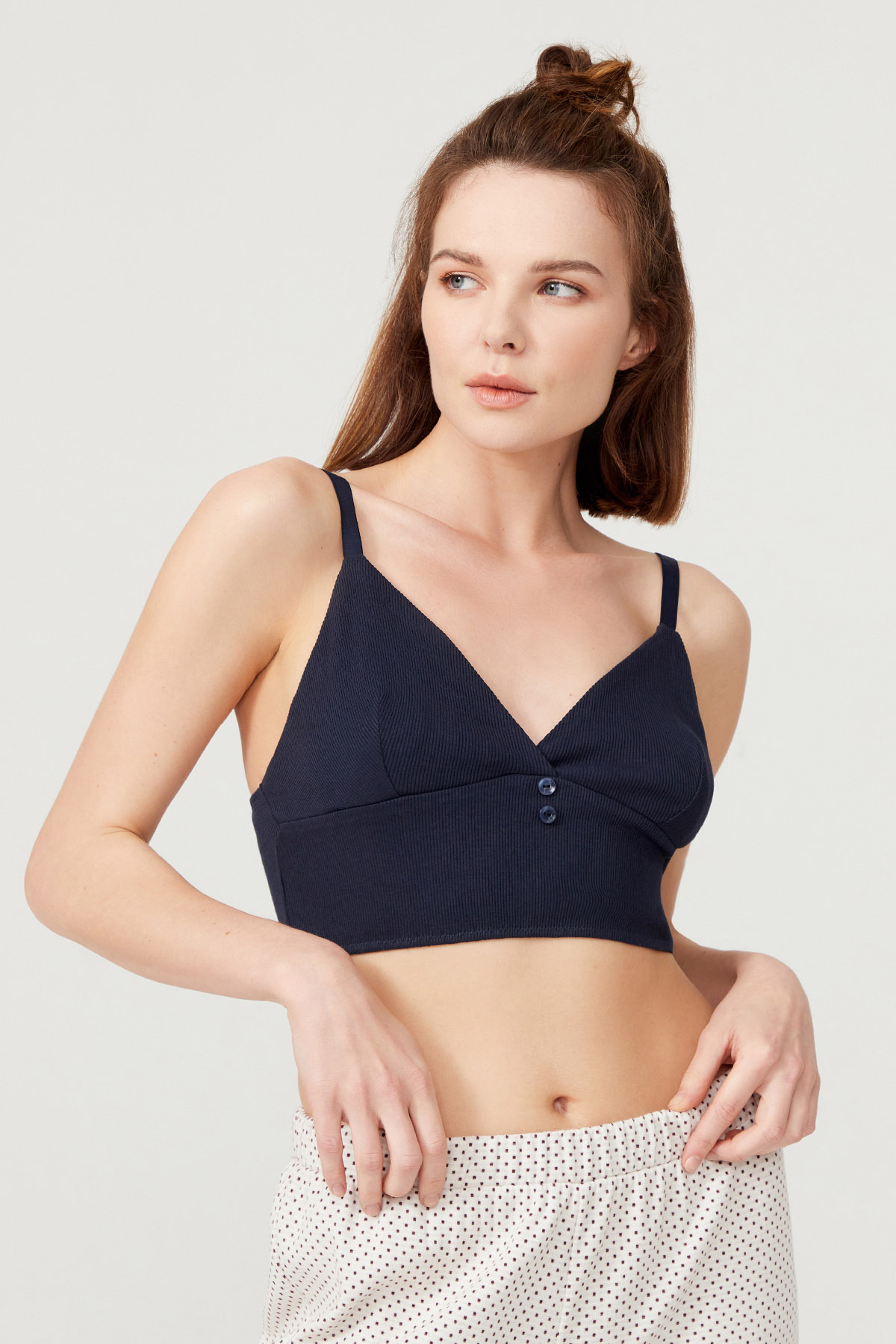 Kadın Pedli Fonksiyonsuz Düğme Detaylı Bralet