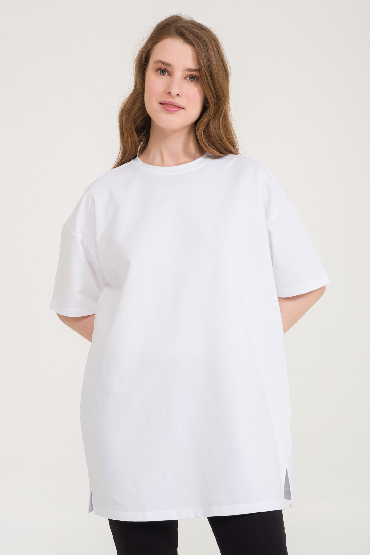 Kadın Bisiklet Yaka Yandan Yırtmaç Detaylı T-shirt