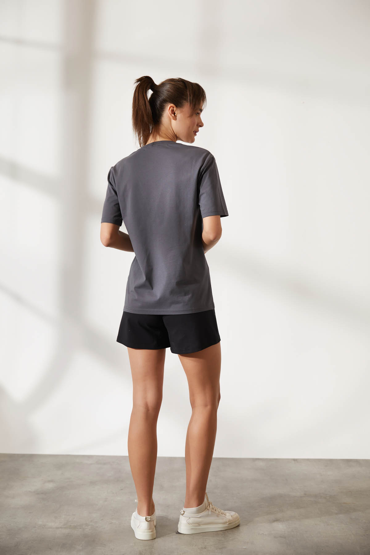 Kadın Kısa Kollu Regular Basic T-shirt (Easy Iron)