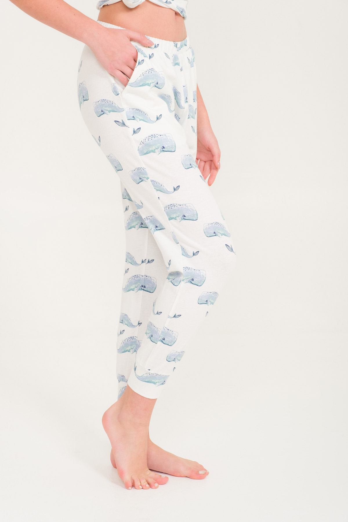 Kadın Balina Baskılı Kısa Kollu Üst Manşetli Alt Pijama Takımı