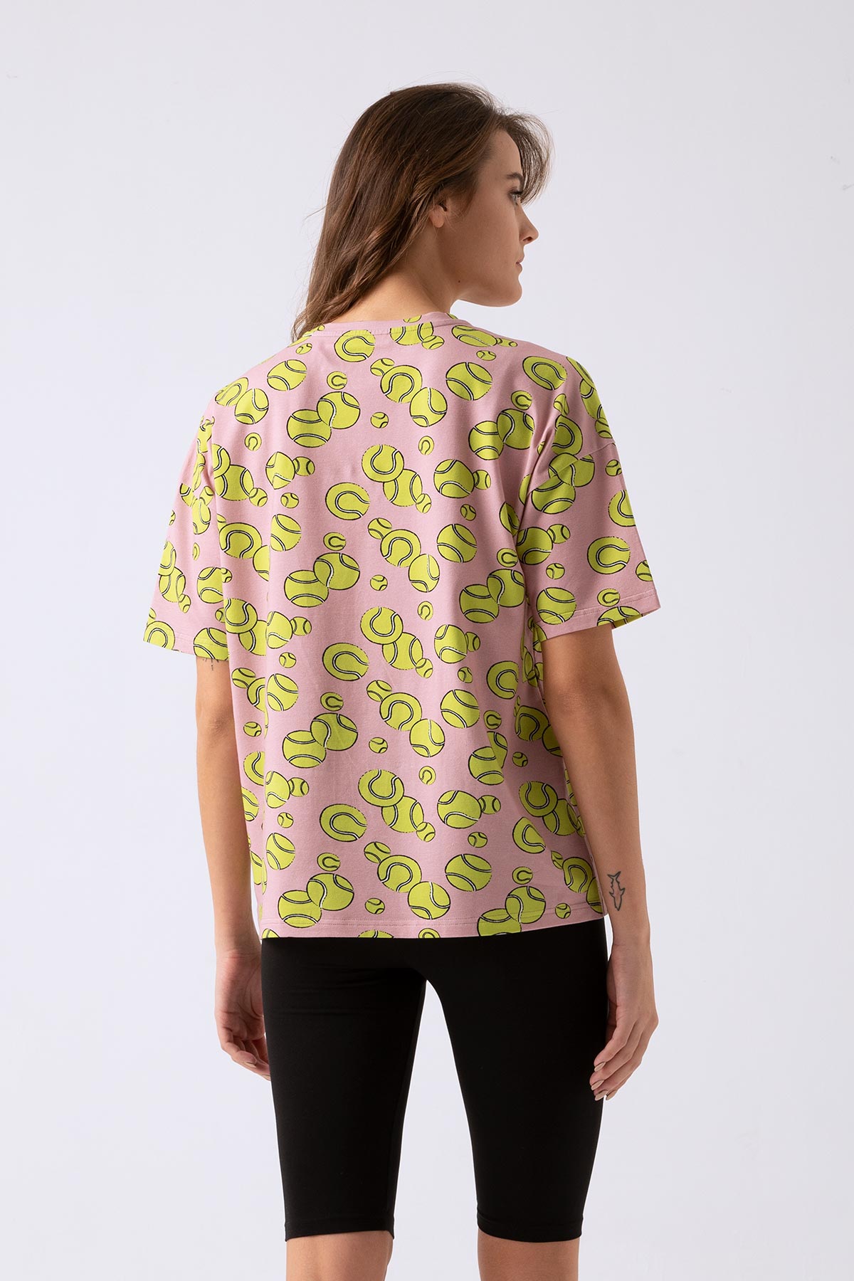 Kadın Tenis Topu Baskılı Oversize T-shirt