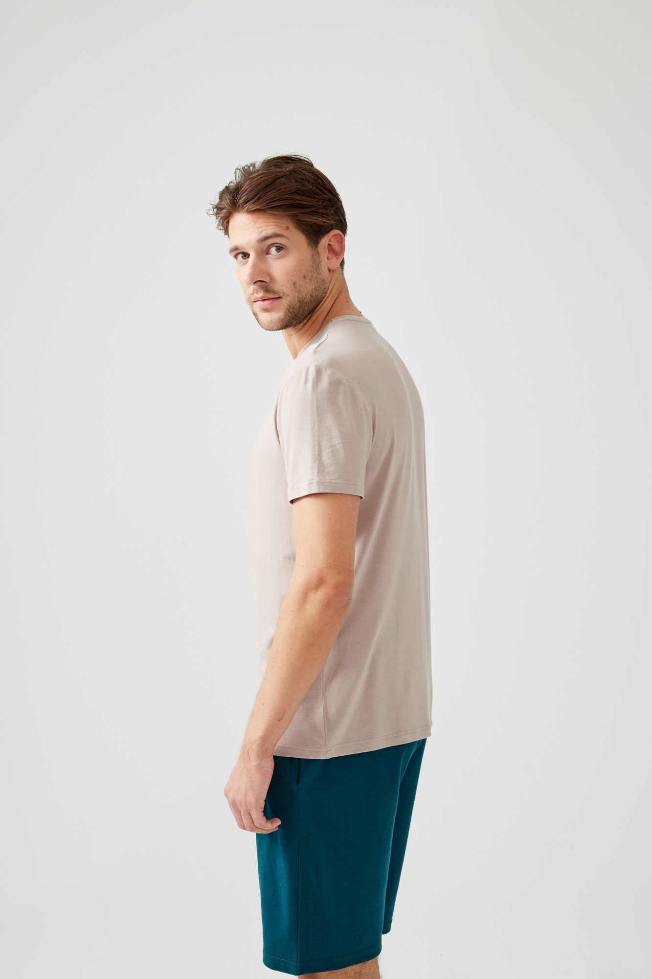 Erkek Basic Modal Bisiklet Yaka Kısa Kollu T-shirt