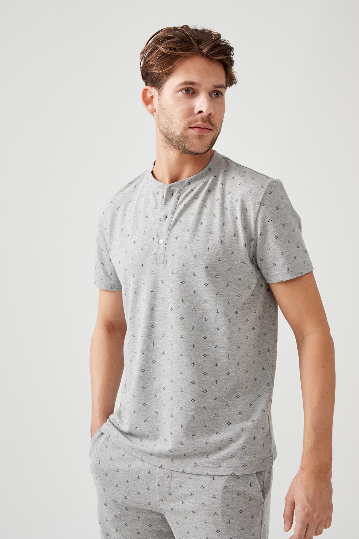 Erkek Yarı Düğmeli Kısa Kollu T-shirt