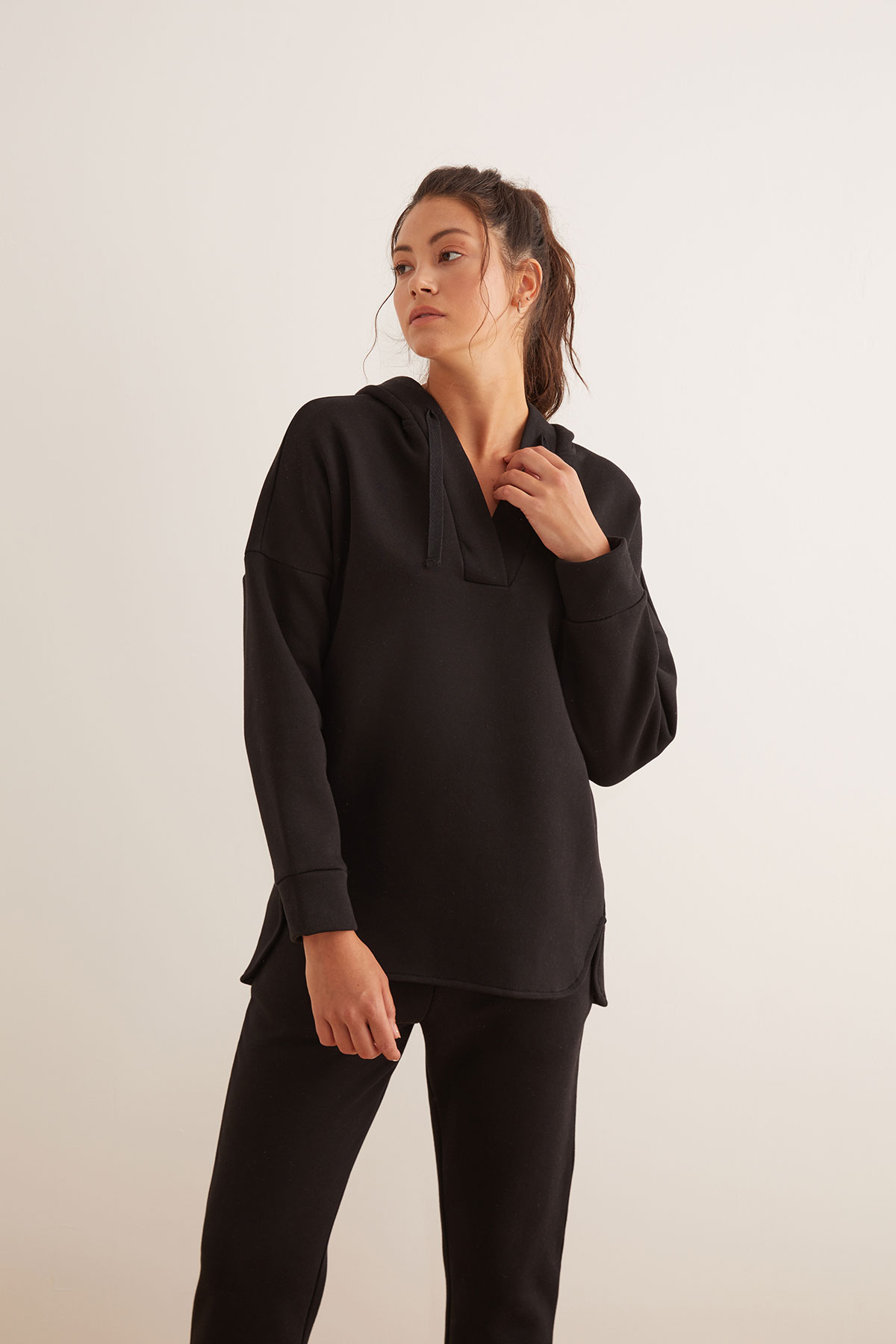 Kadın Pamuklu Kapüşonlu Şardonlu Sweatshirt