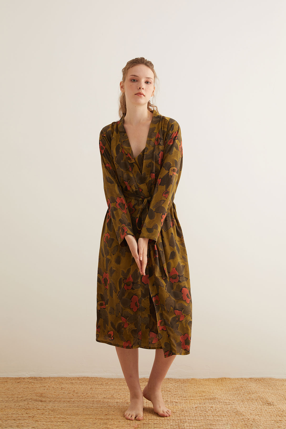 Kadın Vegan Dokuma Uzun Kollu Midi Sabahlık