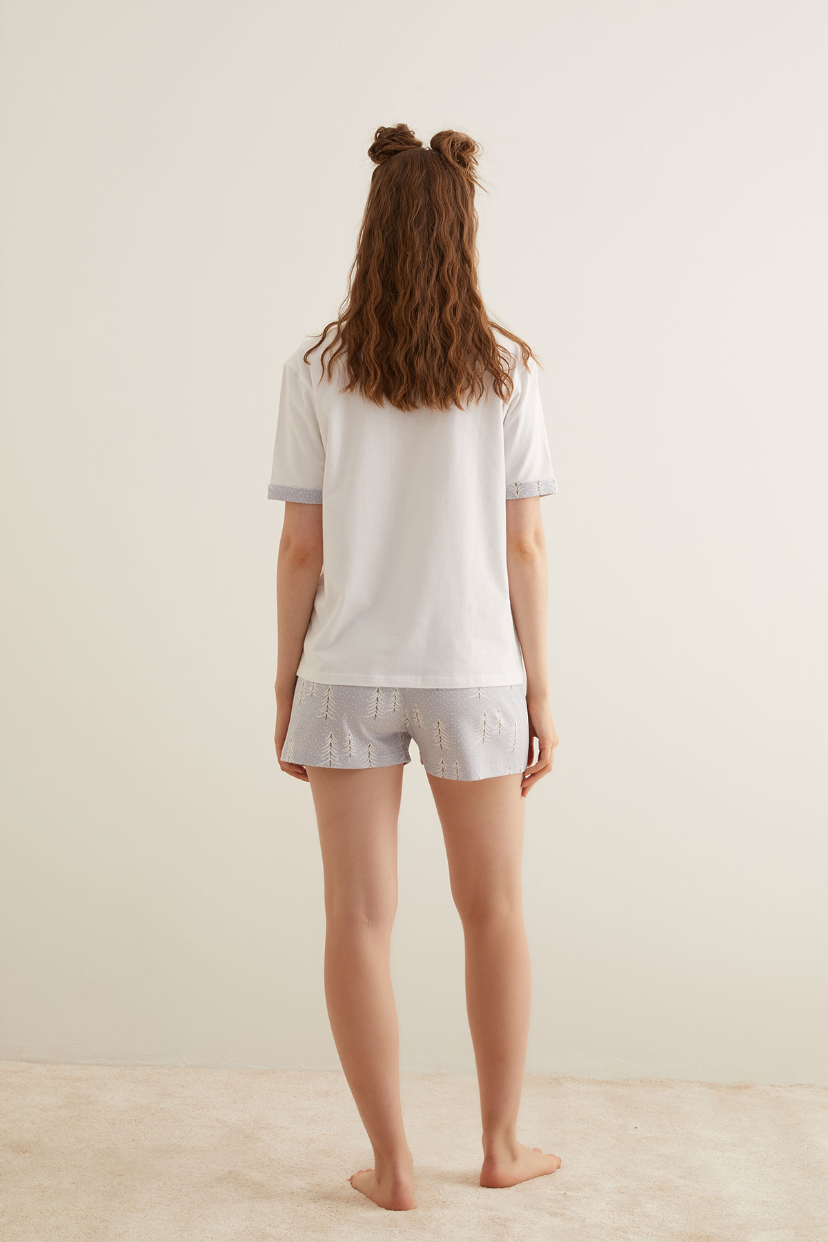Kadın Çam Baskılı Kısa Kollu Şortlu Pijama Takımı