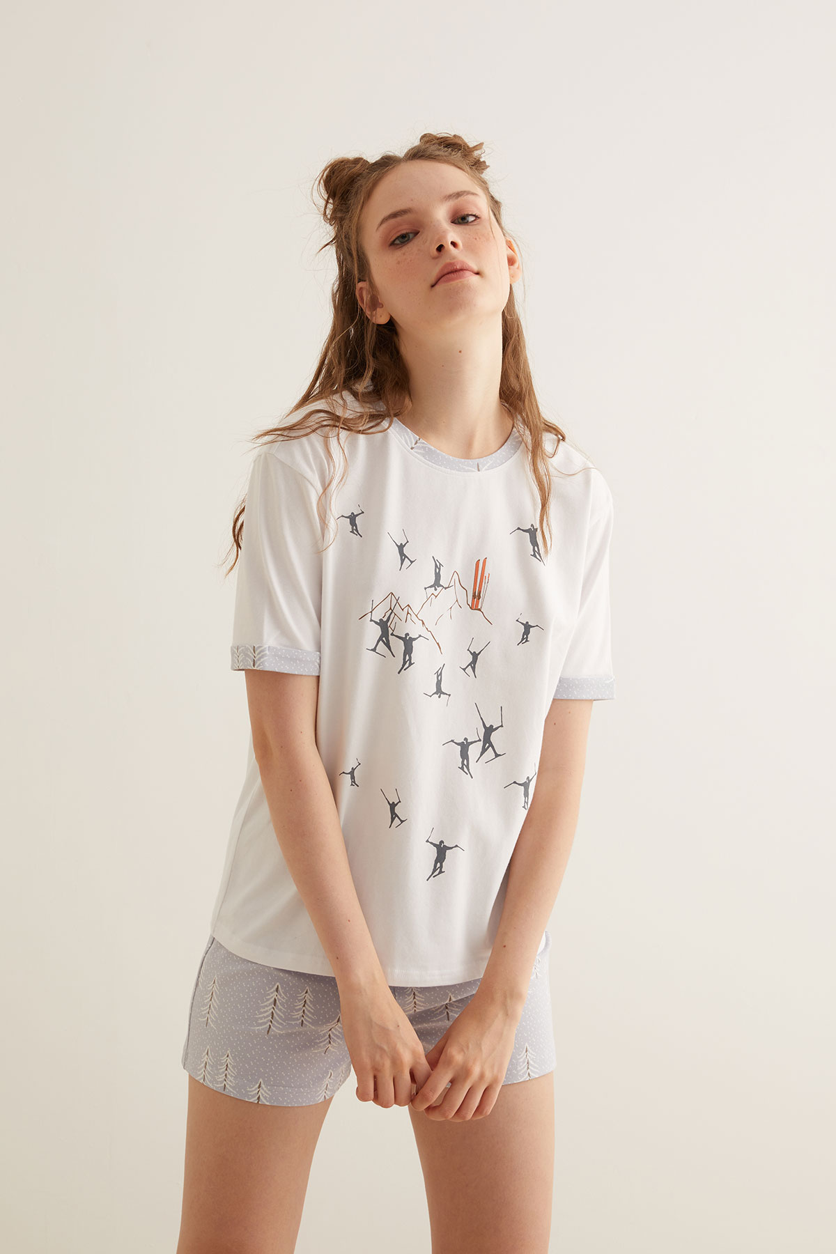 Kadın Kayak Baskılı Kısa Kollu Pijama Üstü