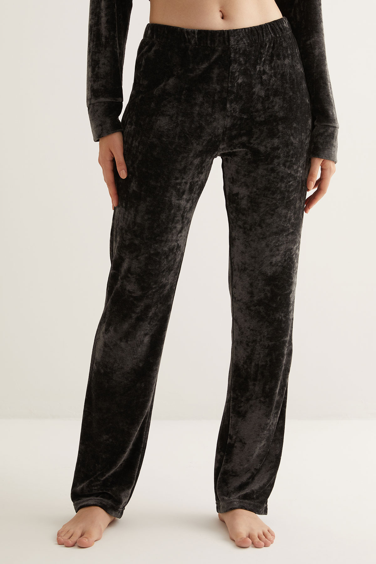 Kadın Önden Düğmeli Cepli Viscose Kadife Takım