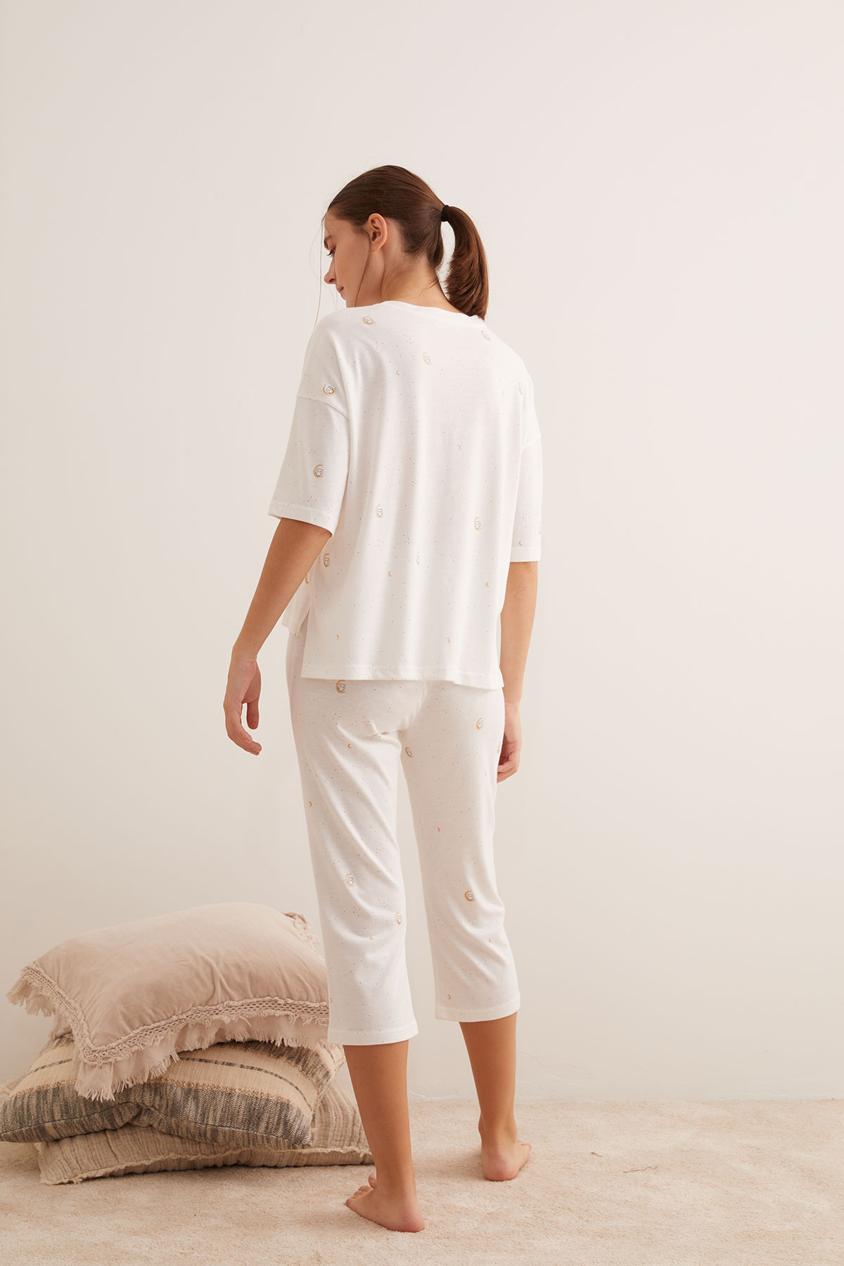 Kadın Modal Karışımlı Pamuklu Sim Baskılı Kapri Pijama Takımı