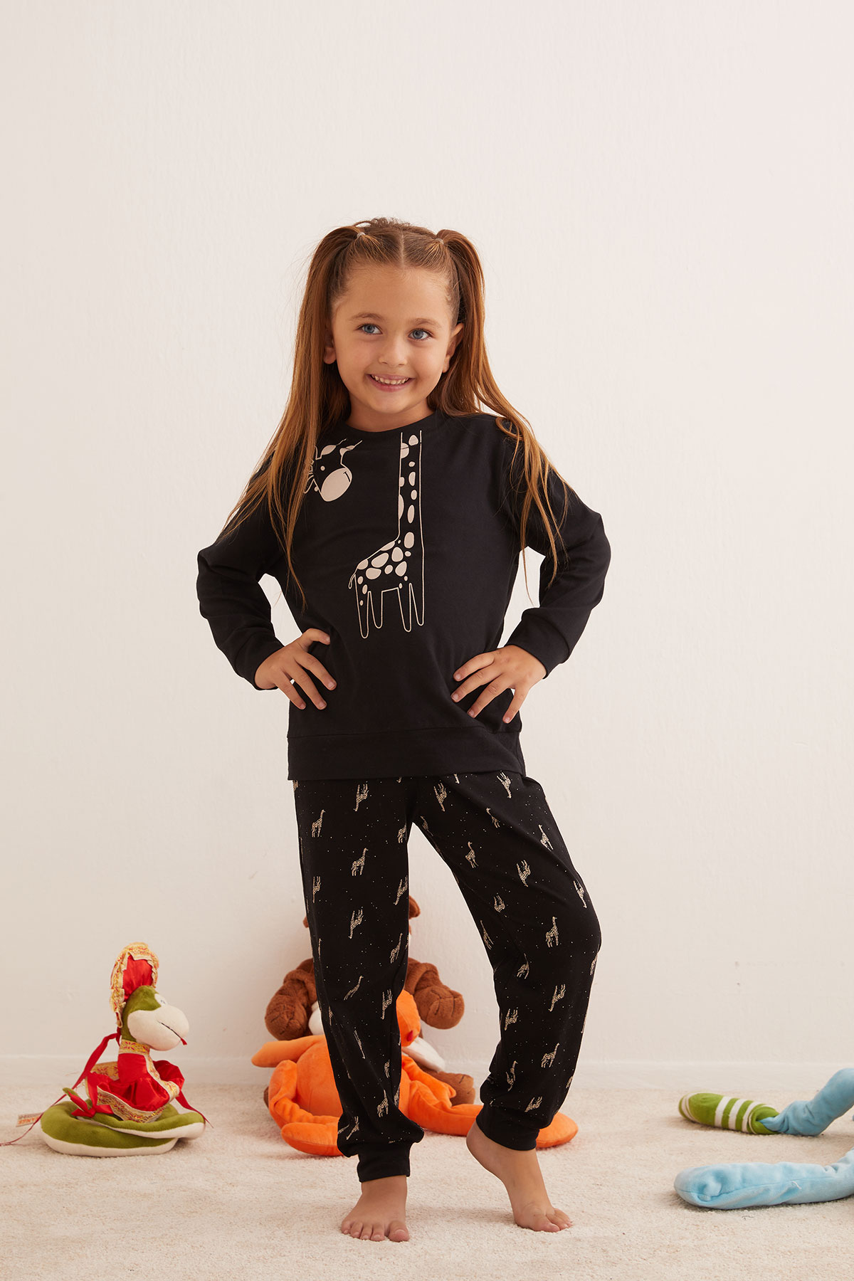 Kız Çocuk Pamuklu Uzun Kollu Pijama Takımı