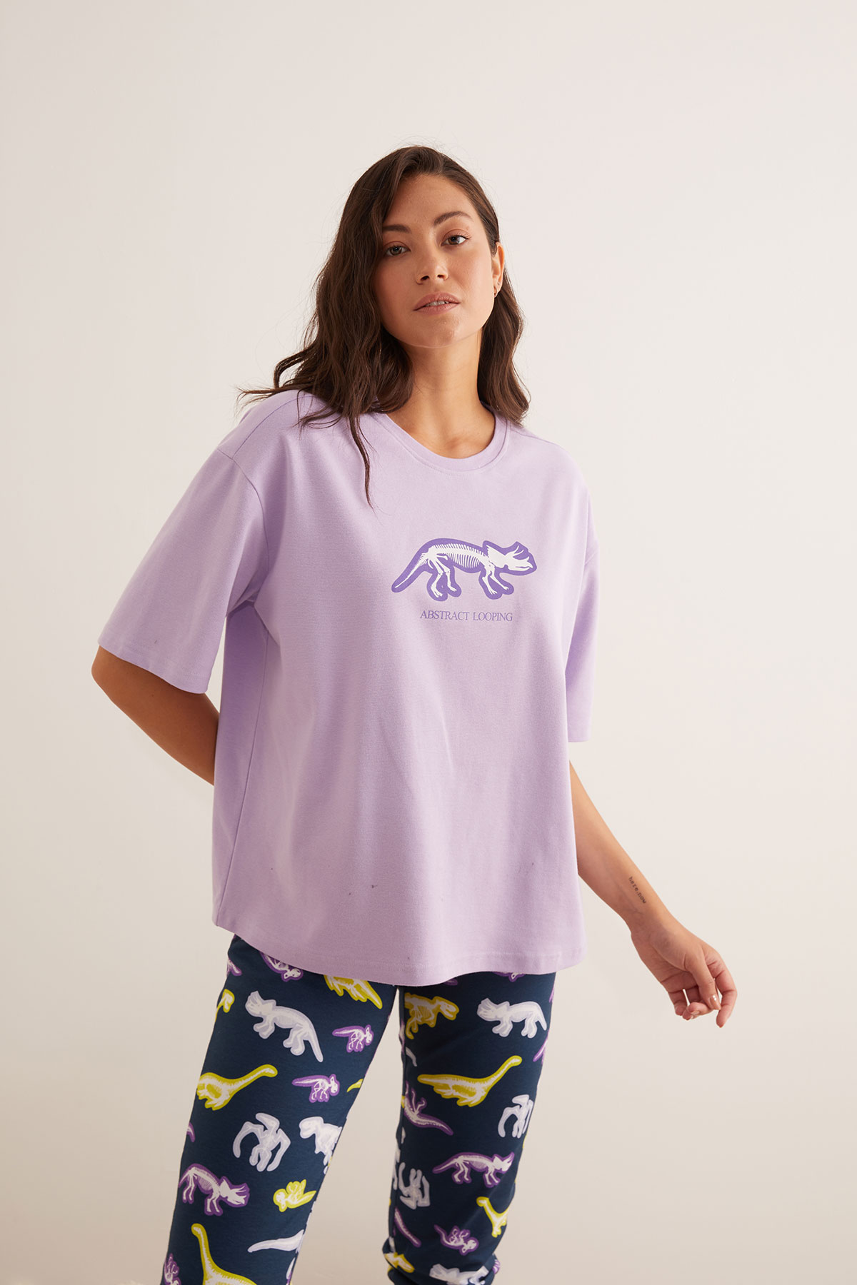 Kadın Pamuklu Dinozor Baskılı Kısa Kollu Pijama Üstü