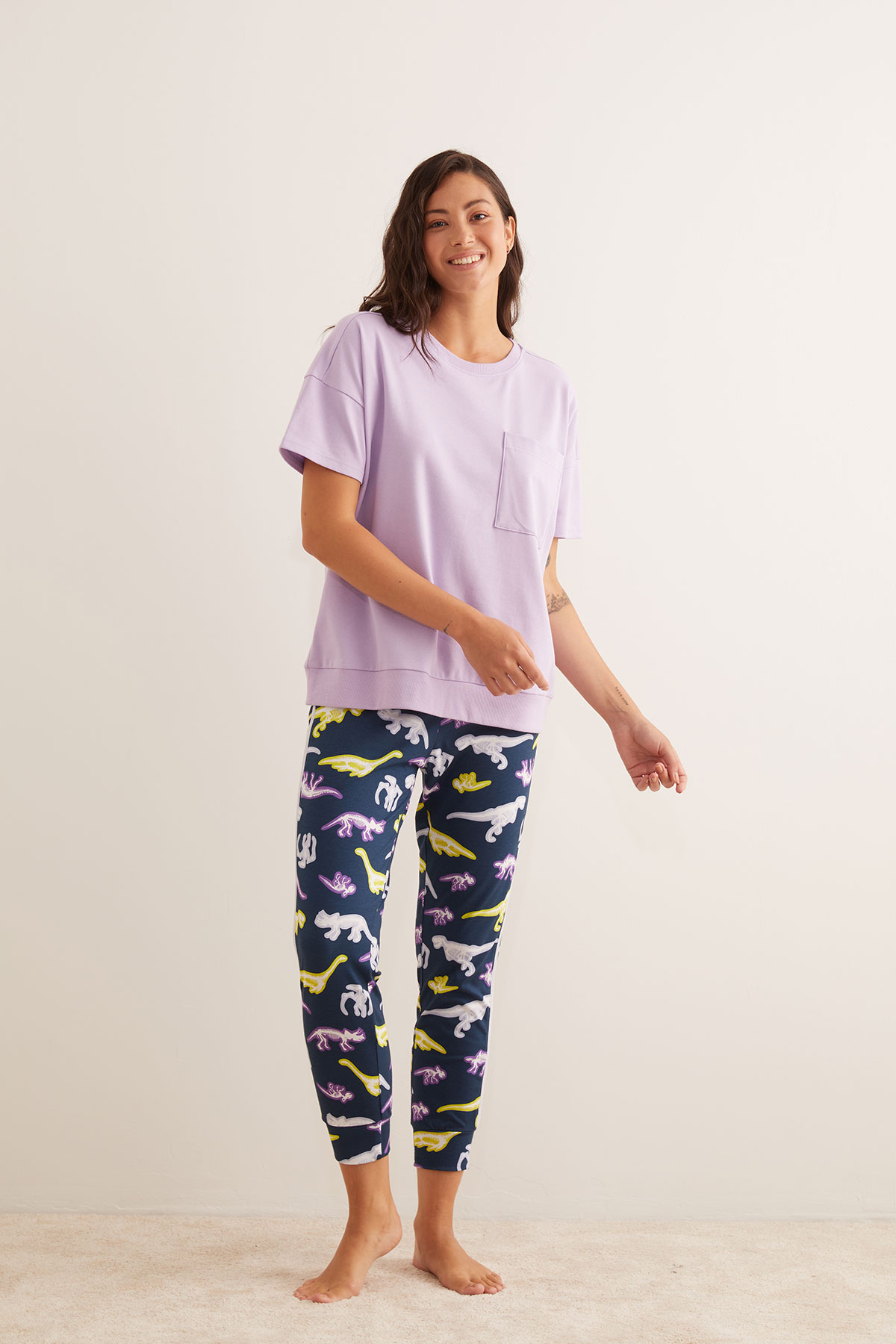 Kadın Pamuklu Cep Detaylı Kısa Kollu Tshirt