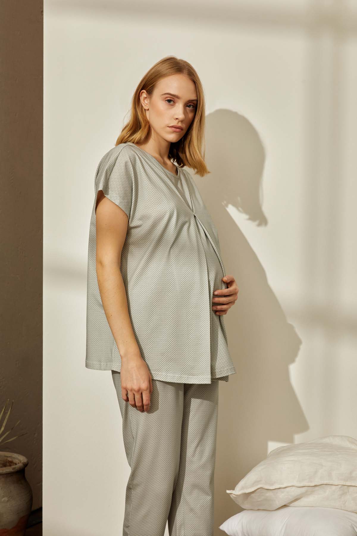 Kadın Anne Adayı Pamuklu Emzirme Kolaylıklı Pijama Üstü