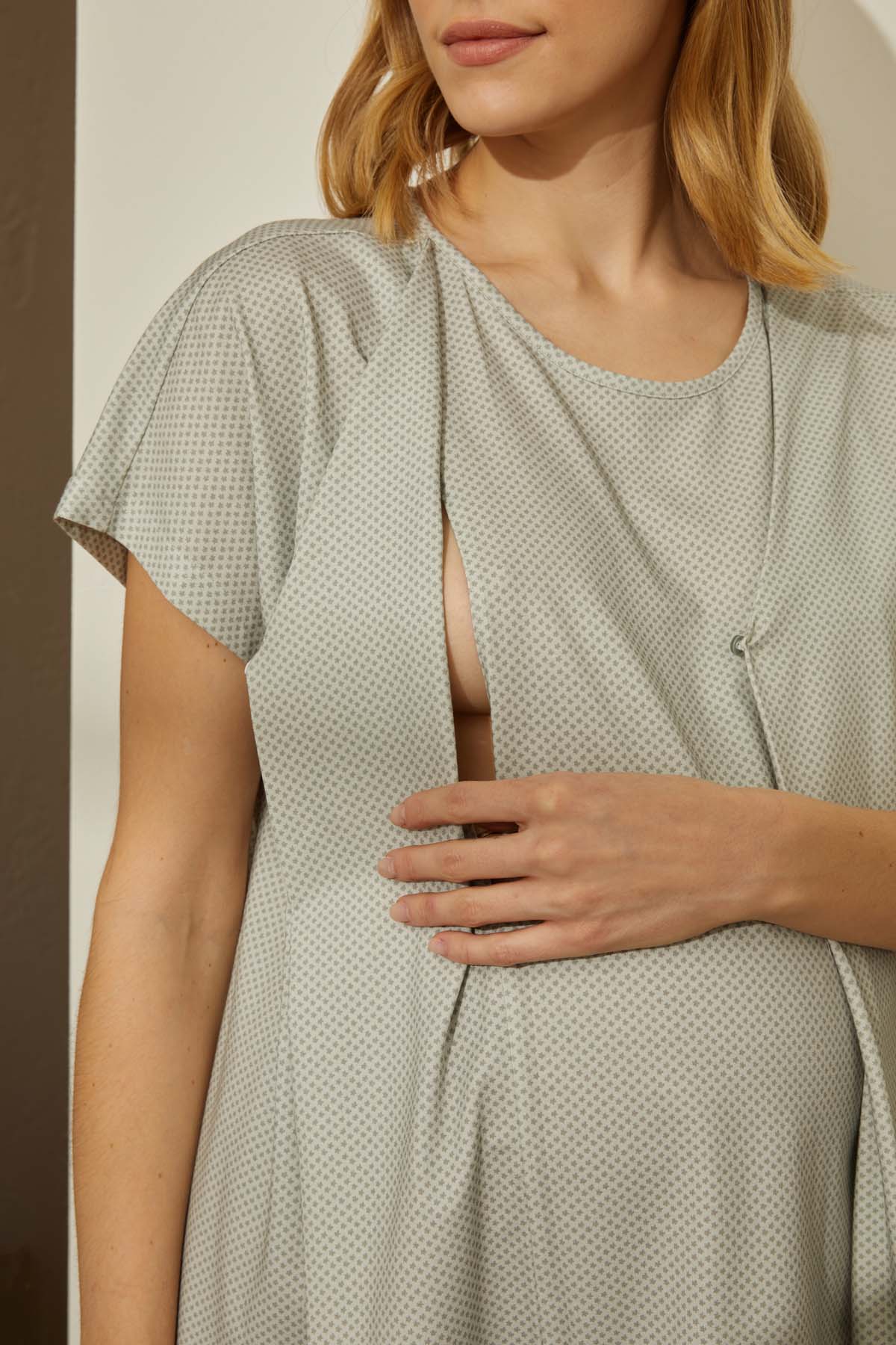 Kadın Anne Adayı Pamuklu Emzirme Kolaylıklı Pijama Üstü