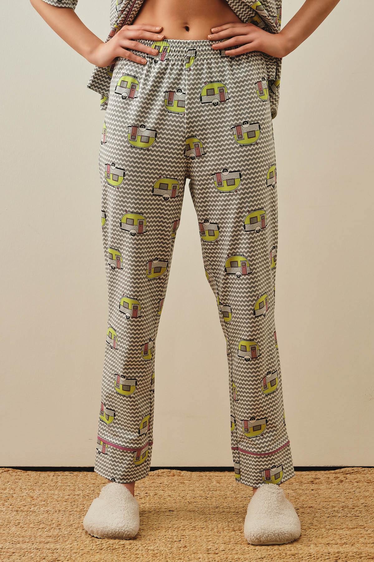 Kadın Pamuklu Gömlek Yaka Uzun Pijama Takımı