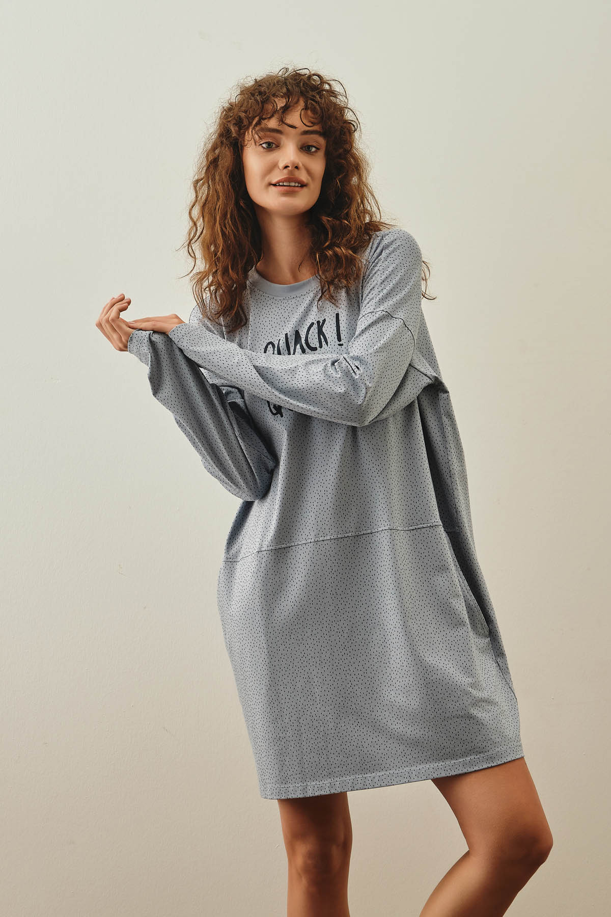 Kadın Pamuklu Cepli Uzun Kollu Gecelik