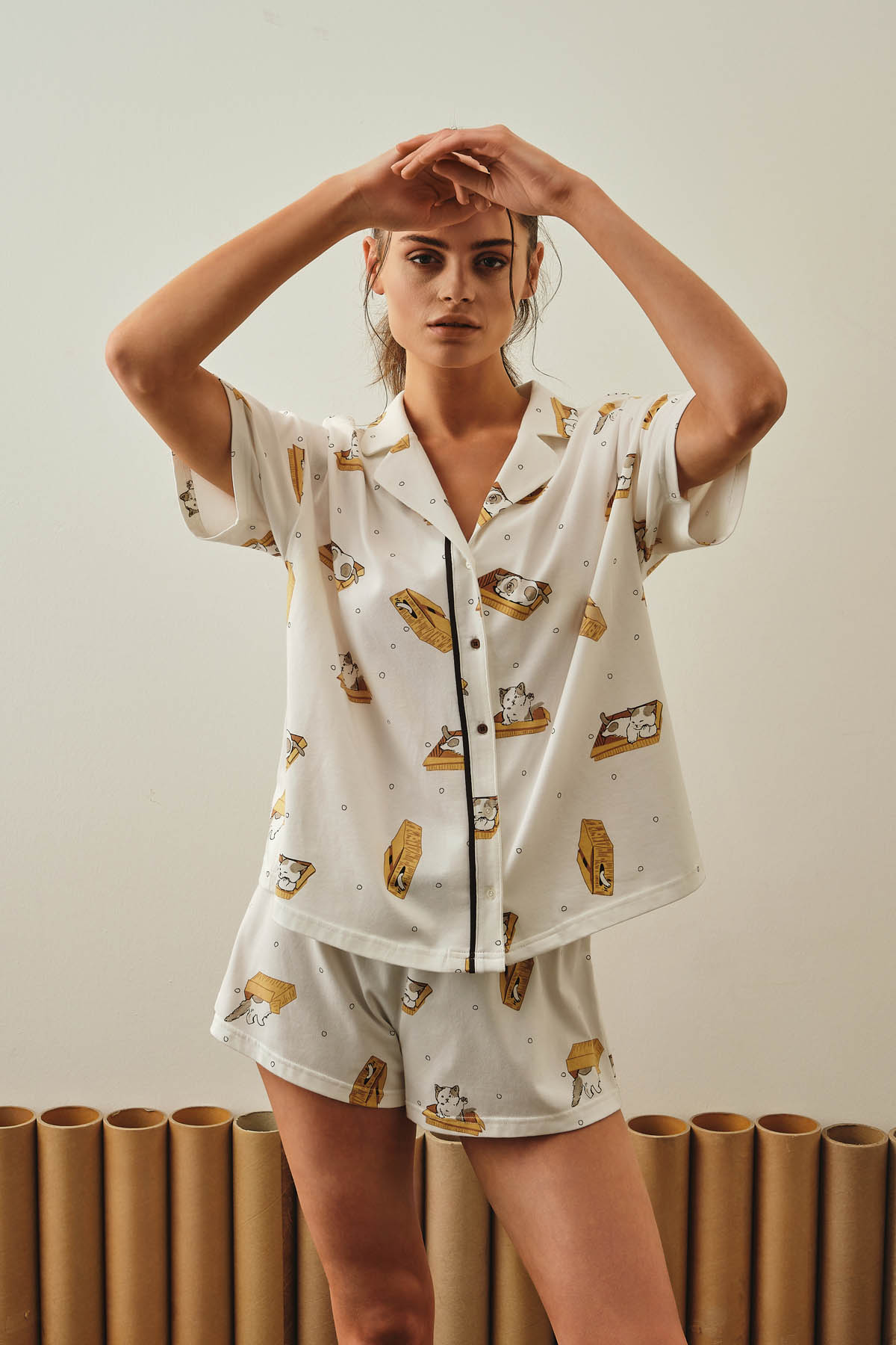 Kadın Pamuklu Gömlek Yaka Şortlu Pijama Takımı