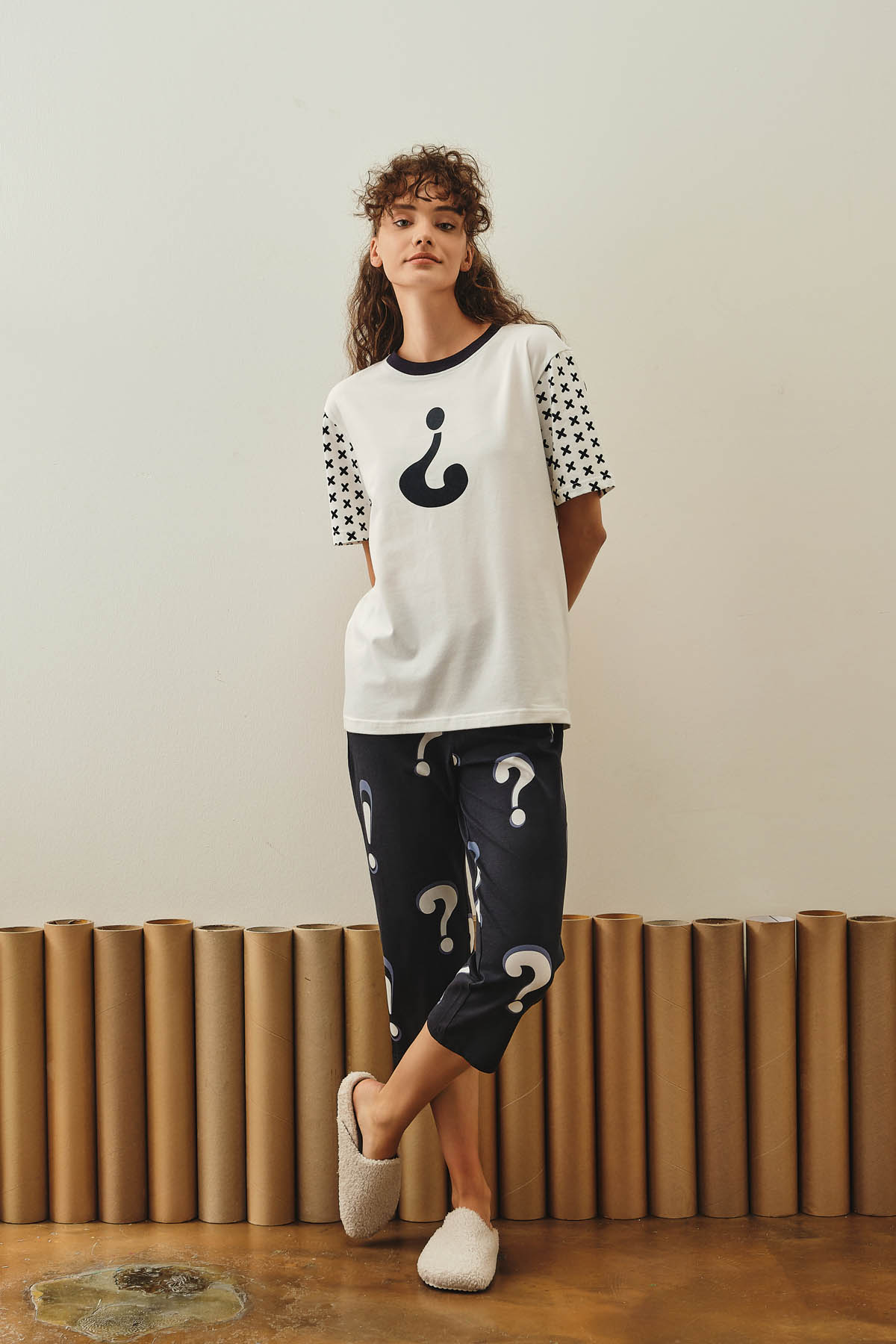 Kadın Pamuklu Kısa Kollu Alt Kapri Pijama Takımı