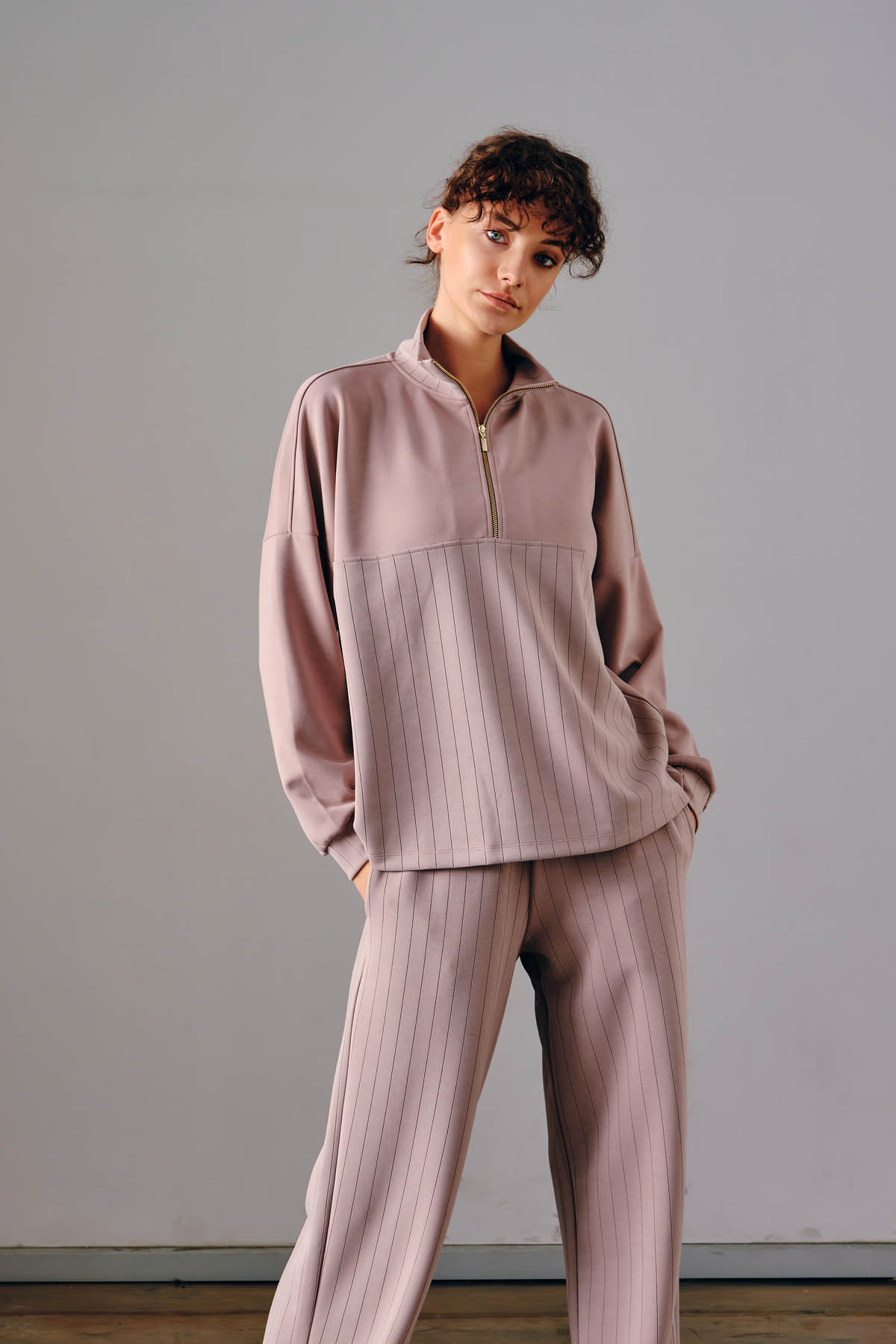 Kadın Soft Touch Yarım Fermuarlı Sweatshirt